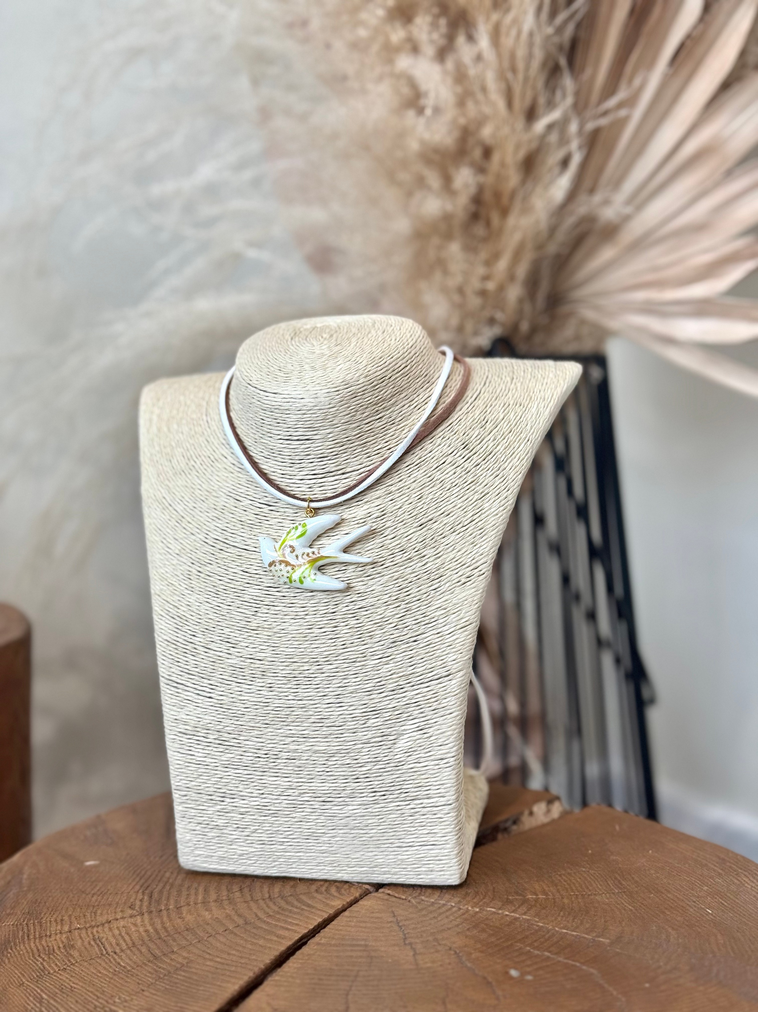 Підвіска Ластівка