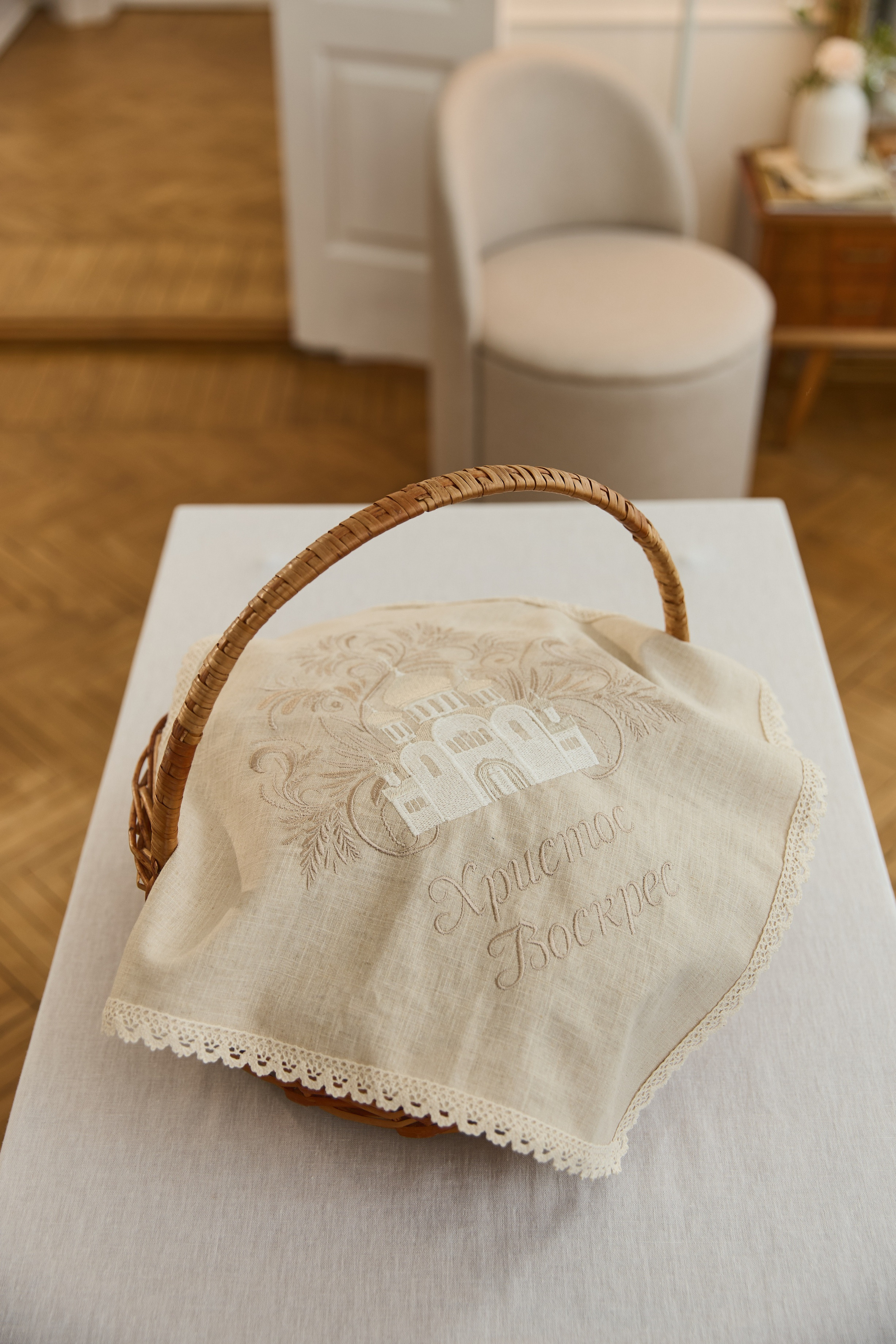 Великодня серветка Світло