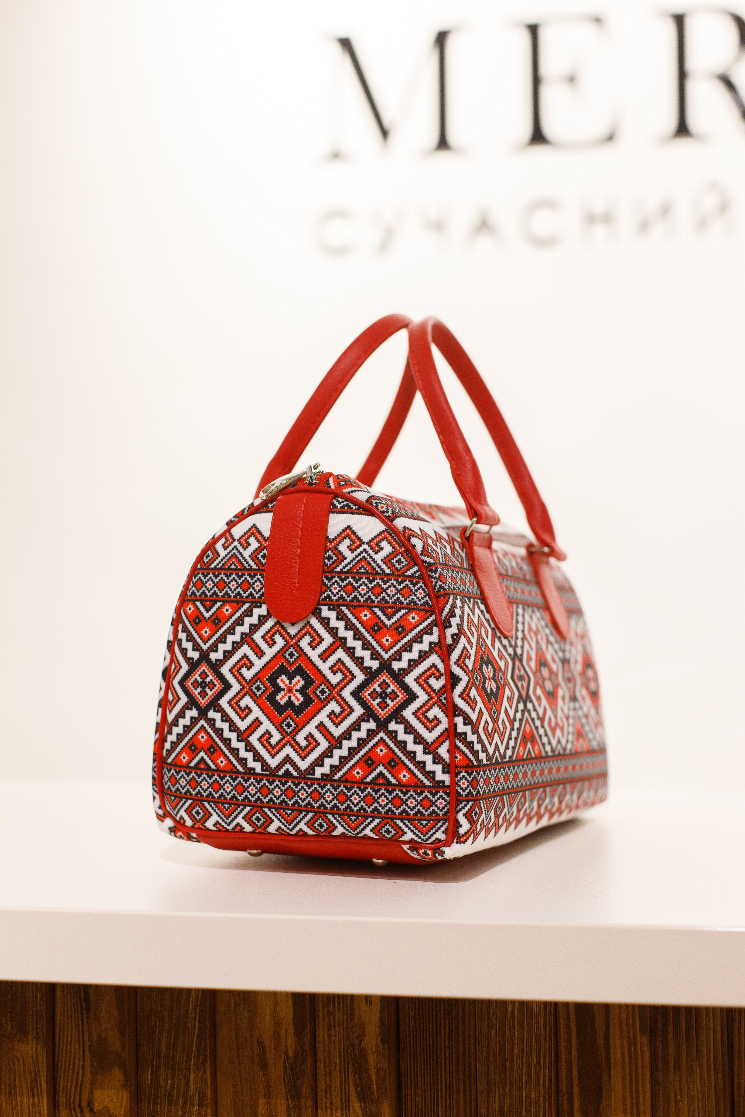 Сумка бочка жіноча Barrel Український орнамент
