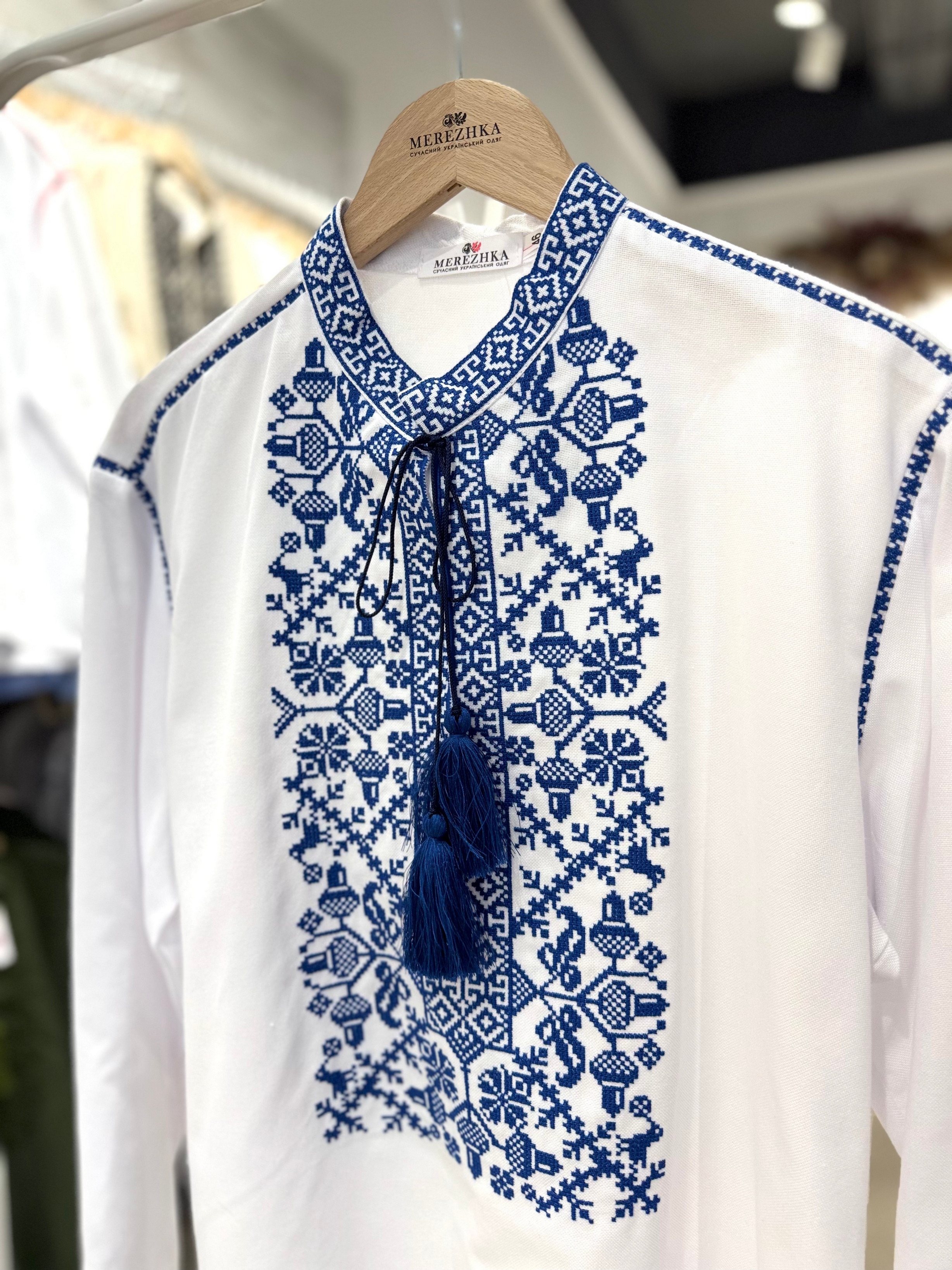 Чоловіча вишиванка Володимир