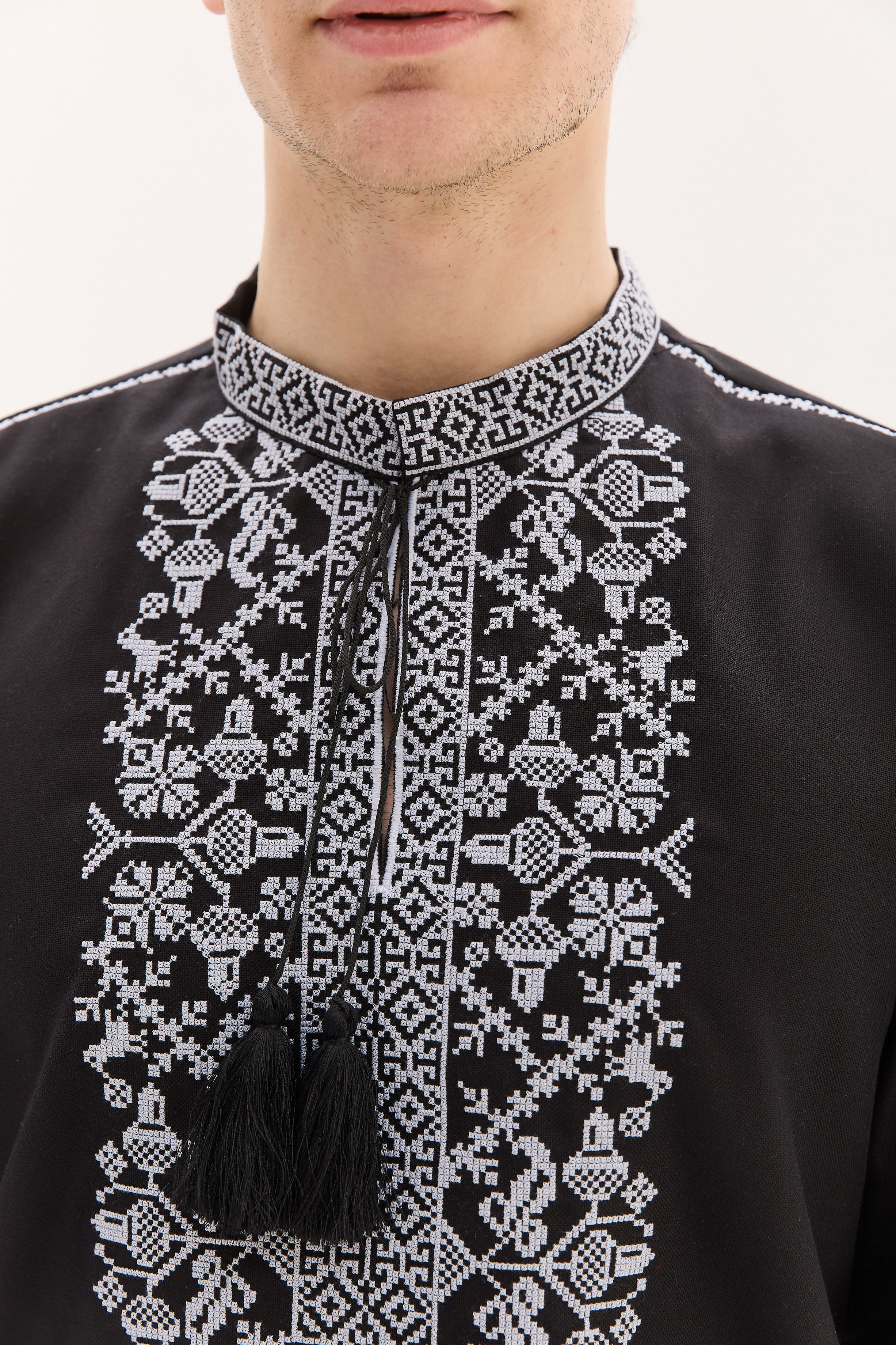 Чоловіча вишита сорочка  Володимир