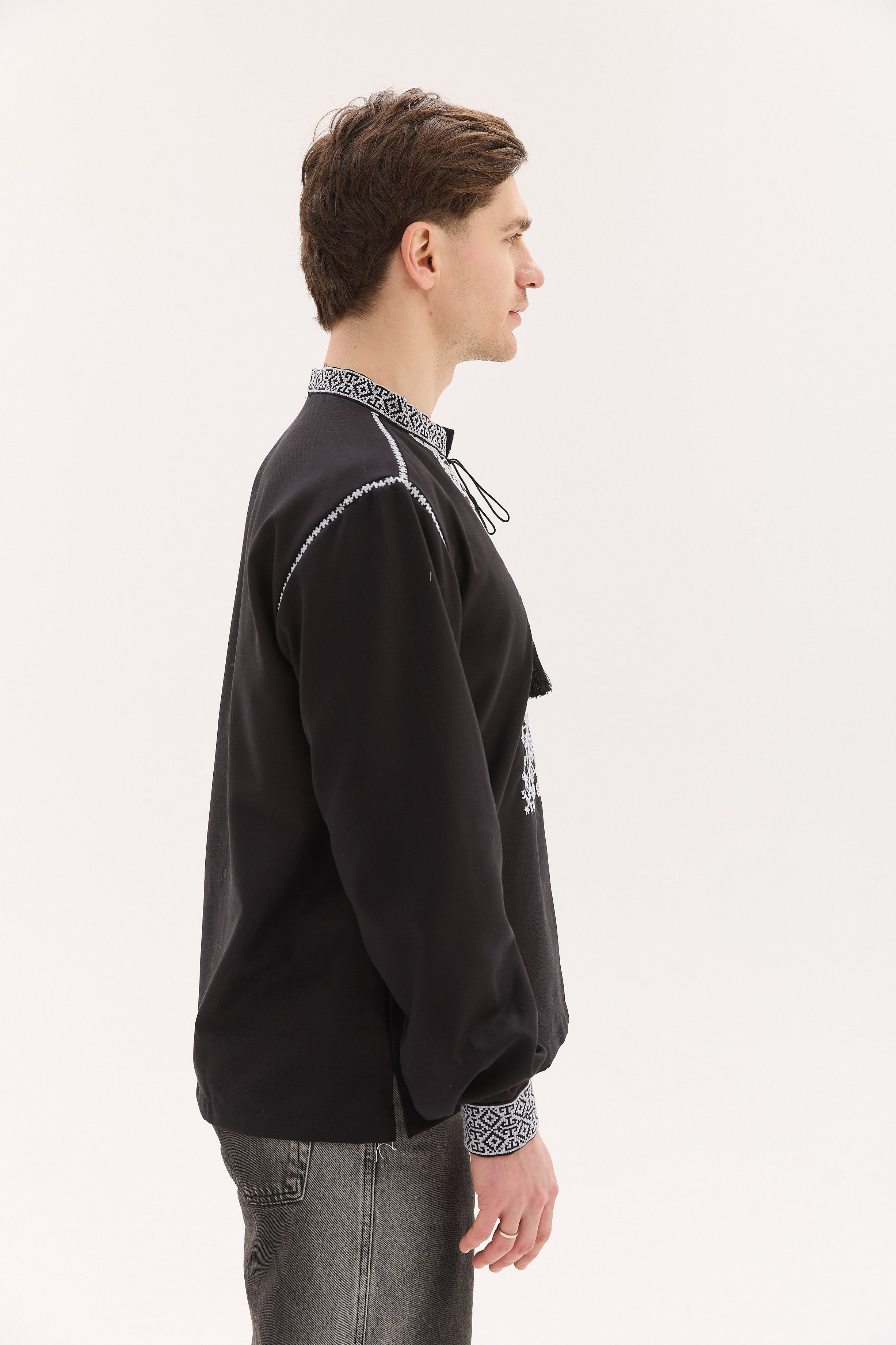 Чоловіча вишита сорочка  Володимир