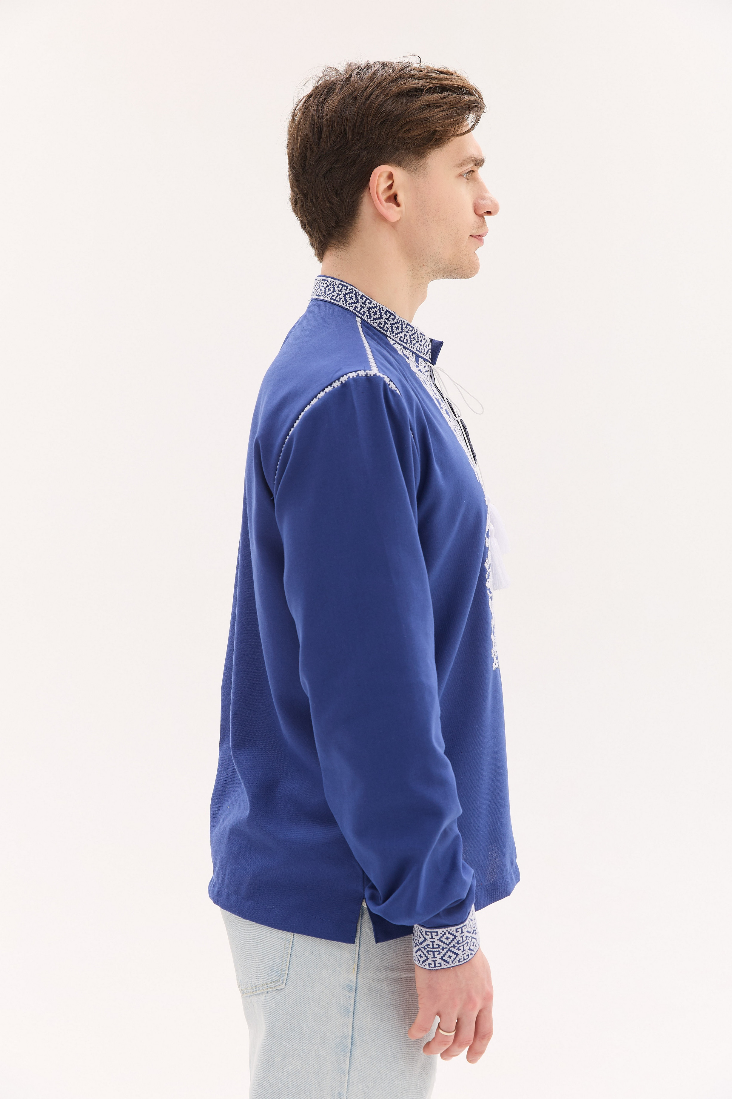 Чоловіча вишиванка Володимир