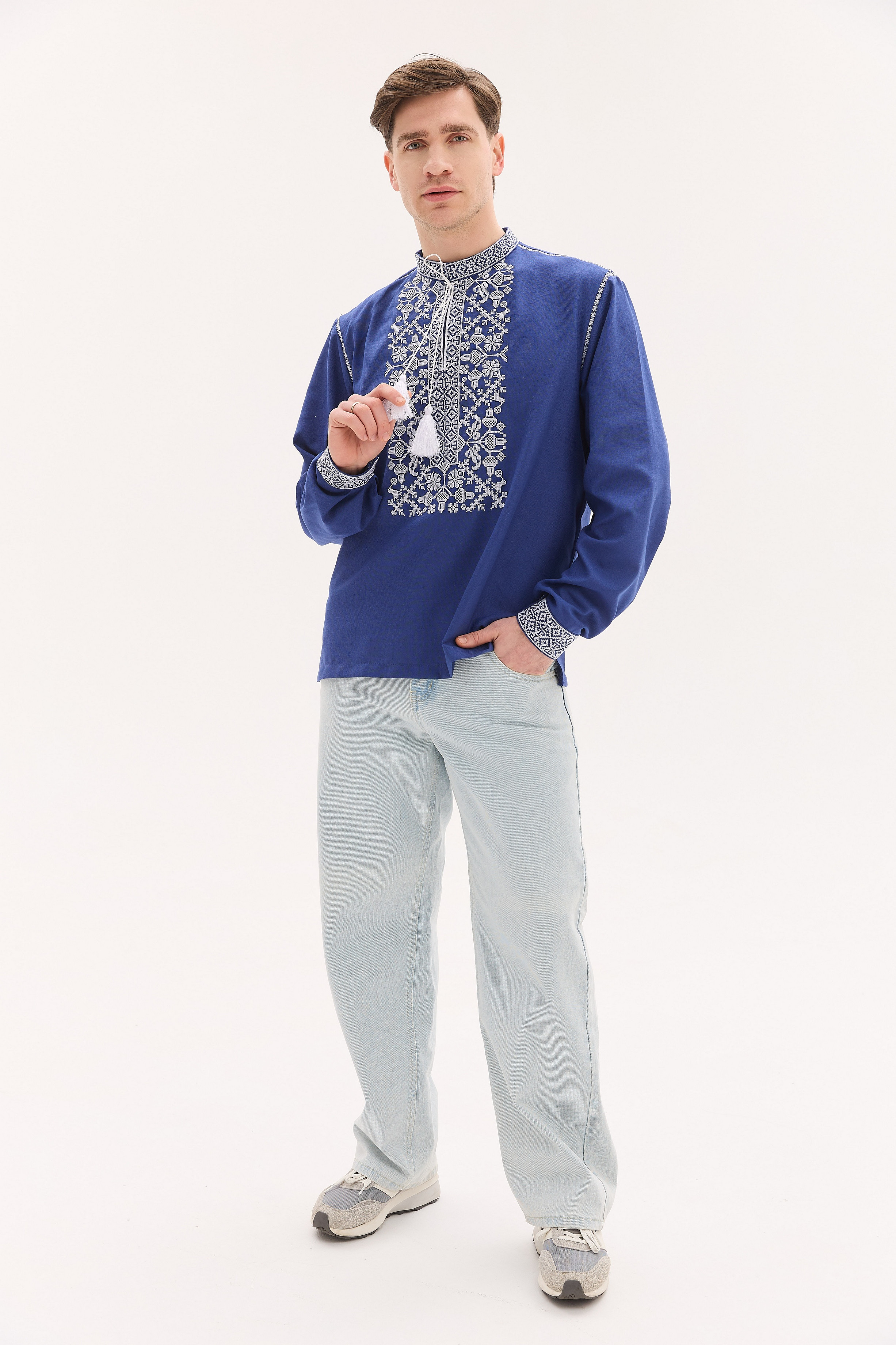 Чоловіча вишиванка Володимир