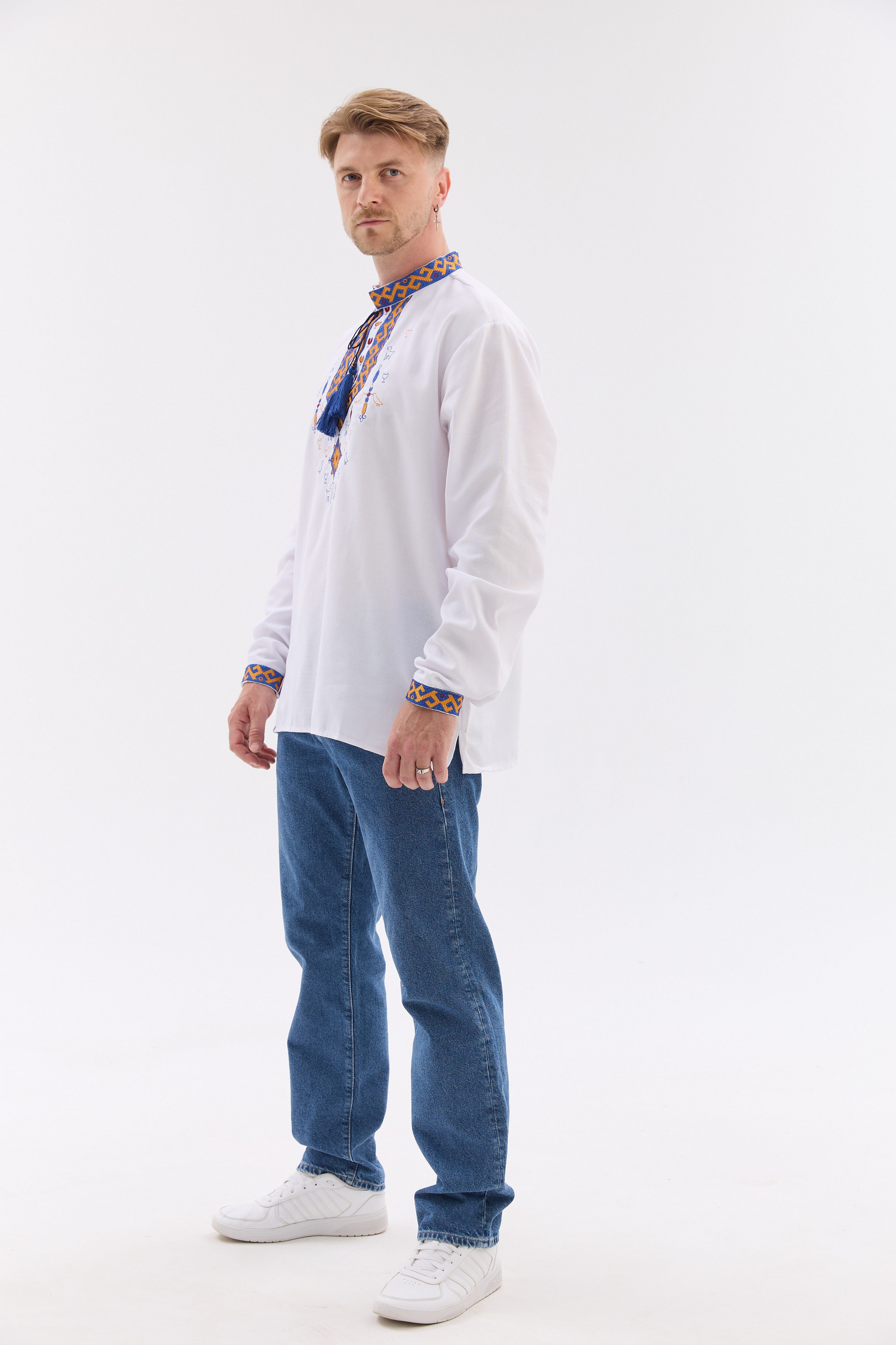 Чоловіча вишиванка Любомир