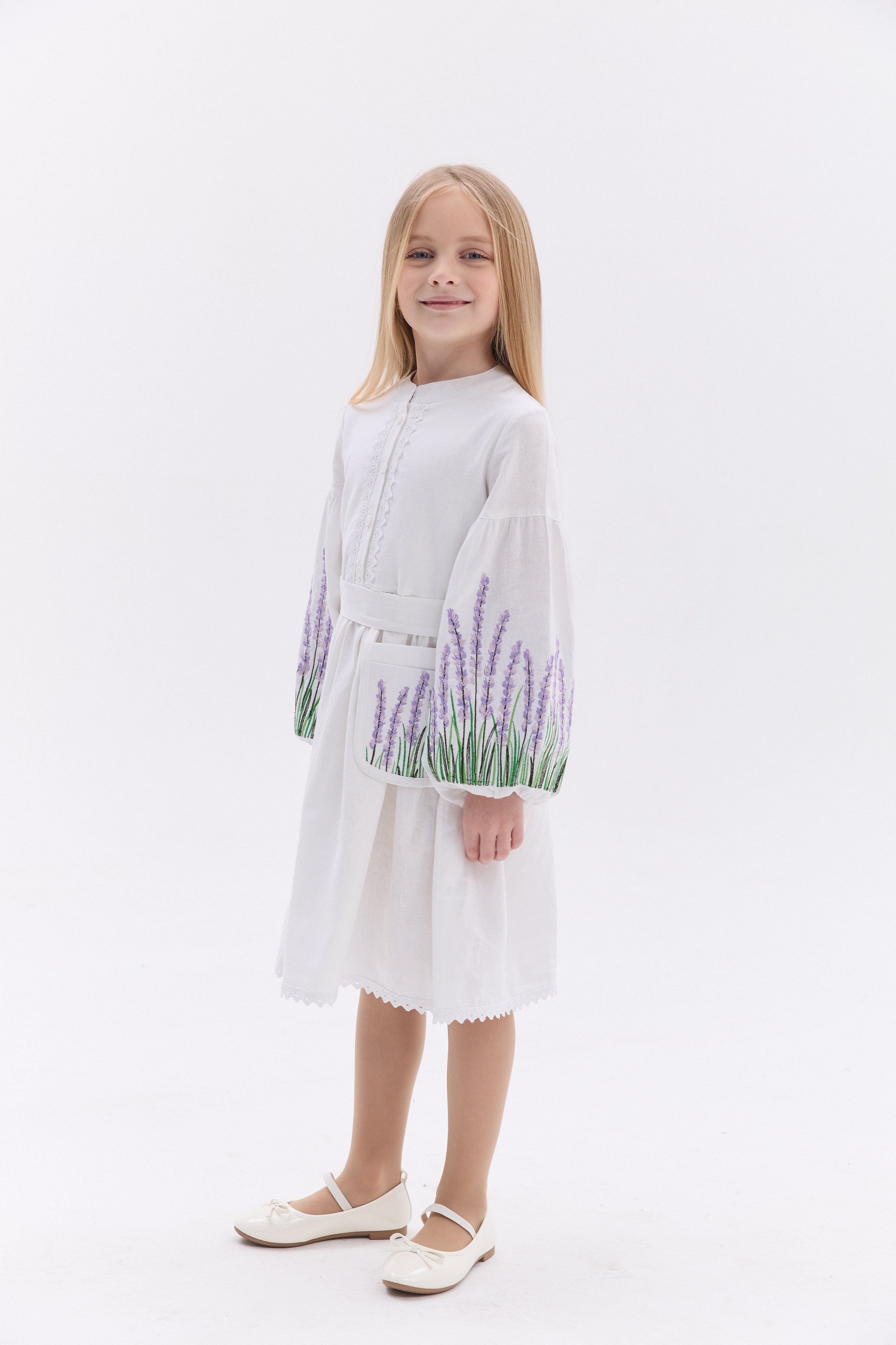 Сукня з вишивкою Лаванда