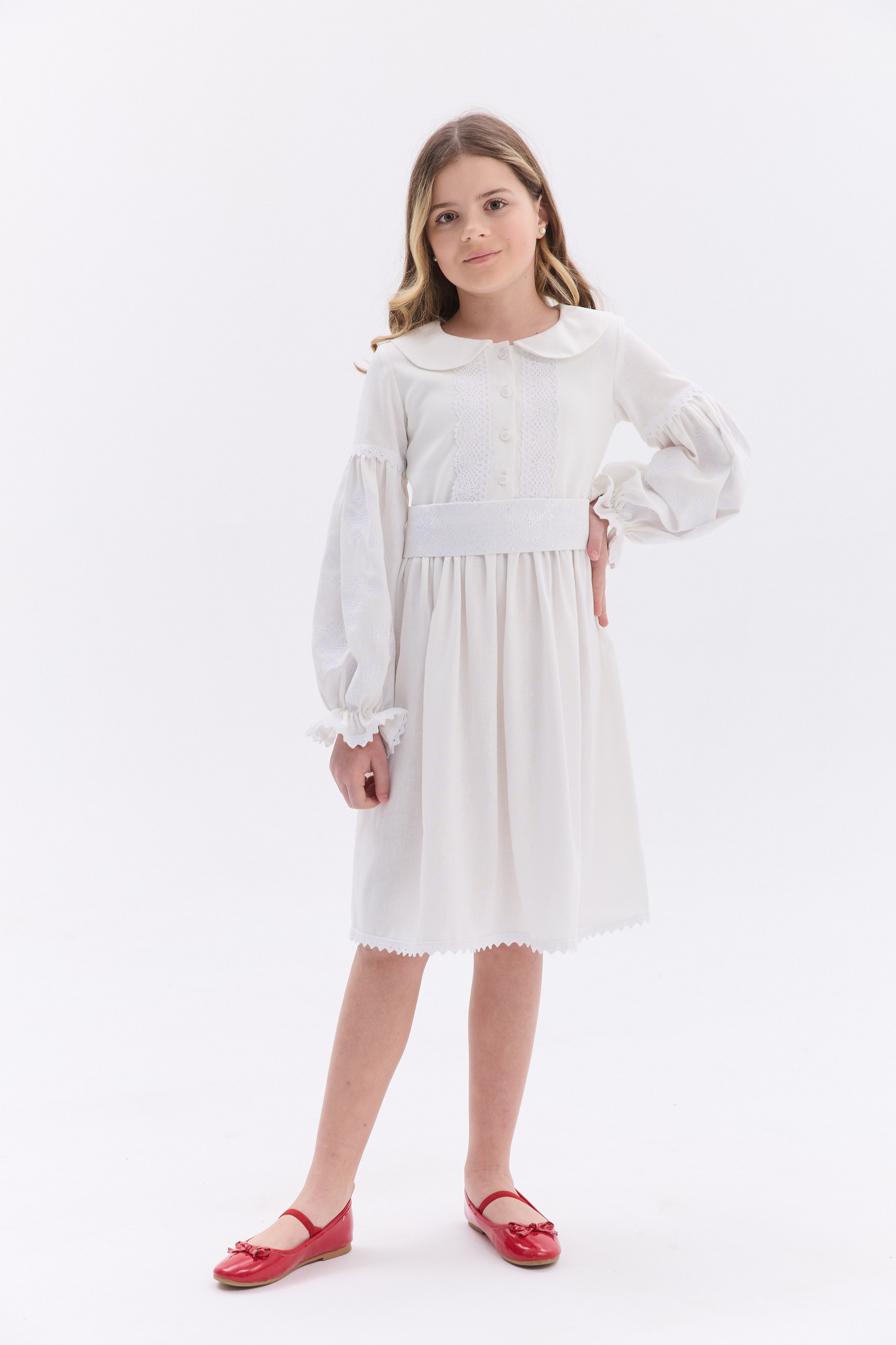 Сукня з вишивкою Зоряна