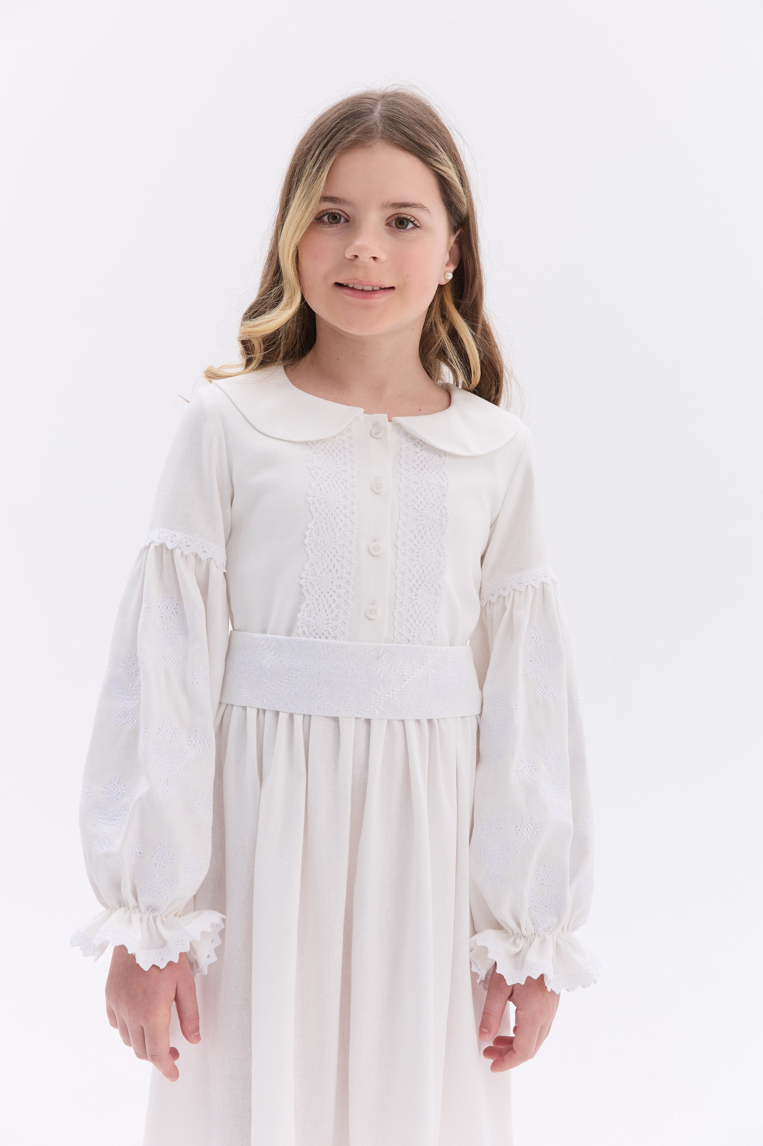 Сукня з вишивкою Зоряна