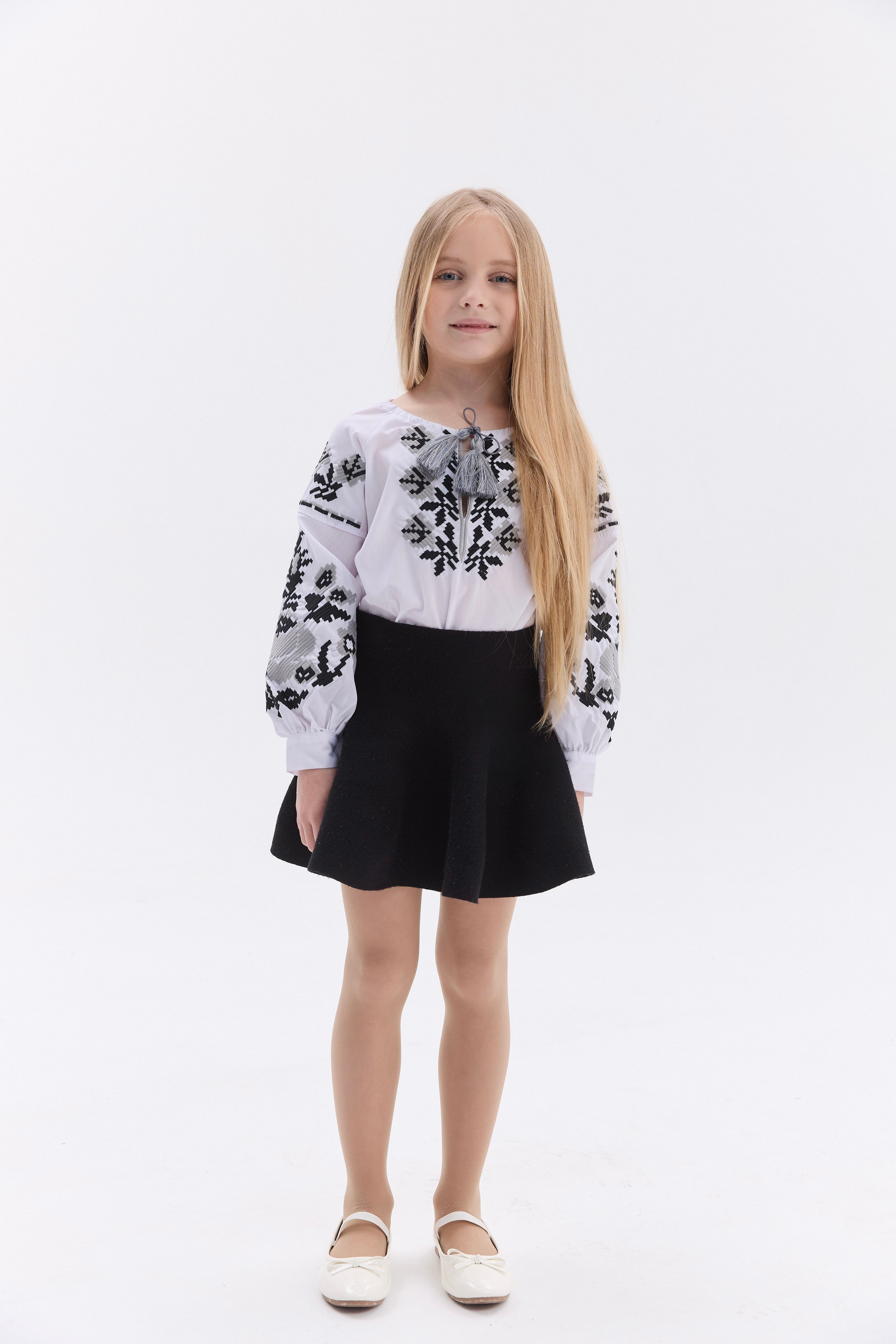 Вишиванка для дівчинки Рута