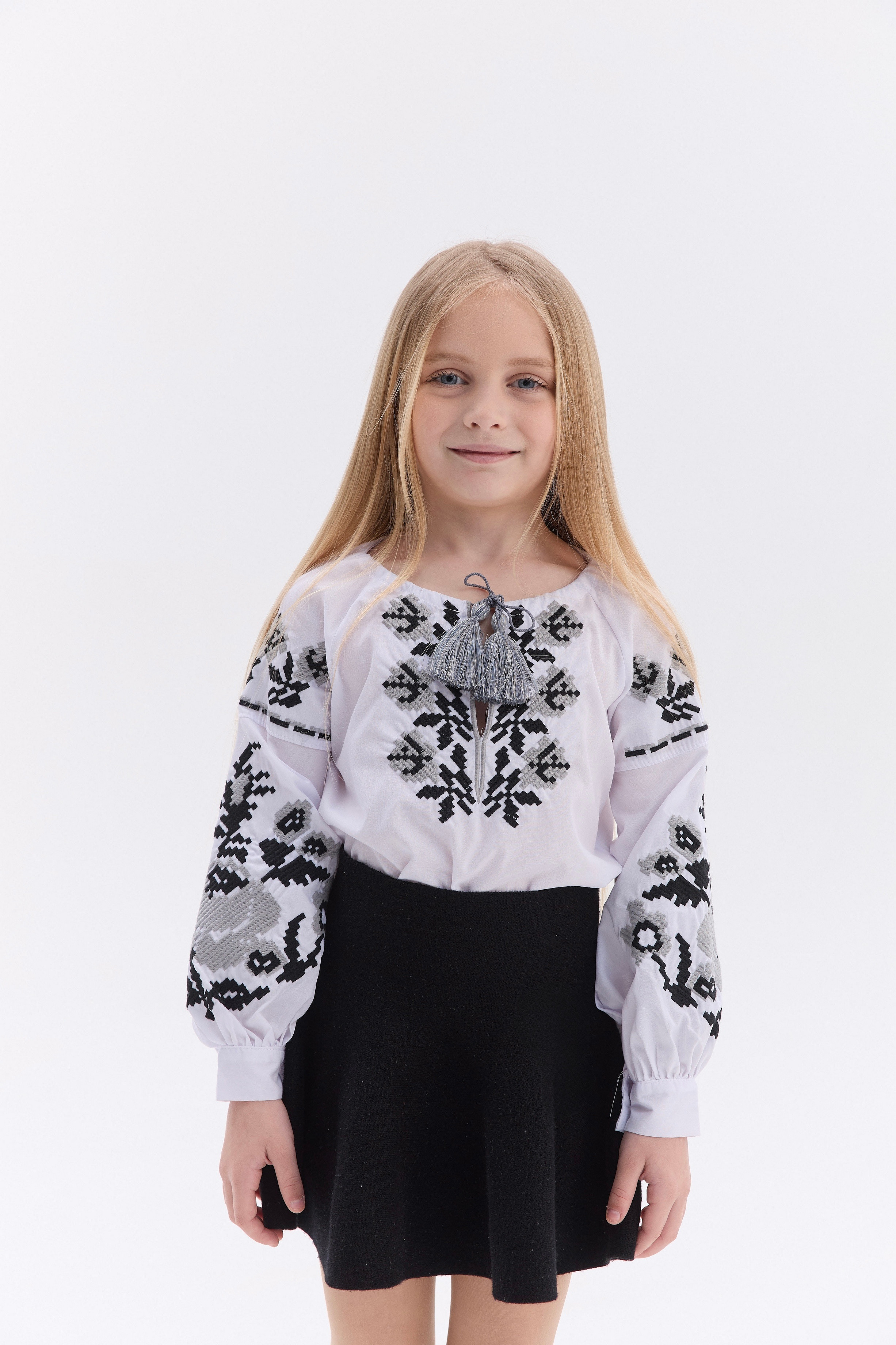 Вишиванка для дівчинки Рута