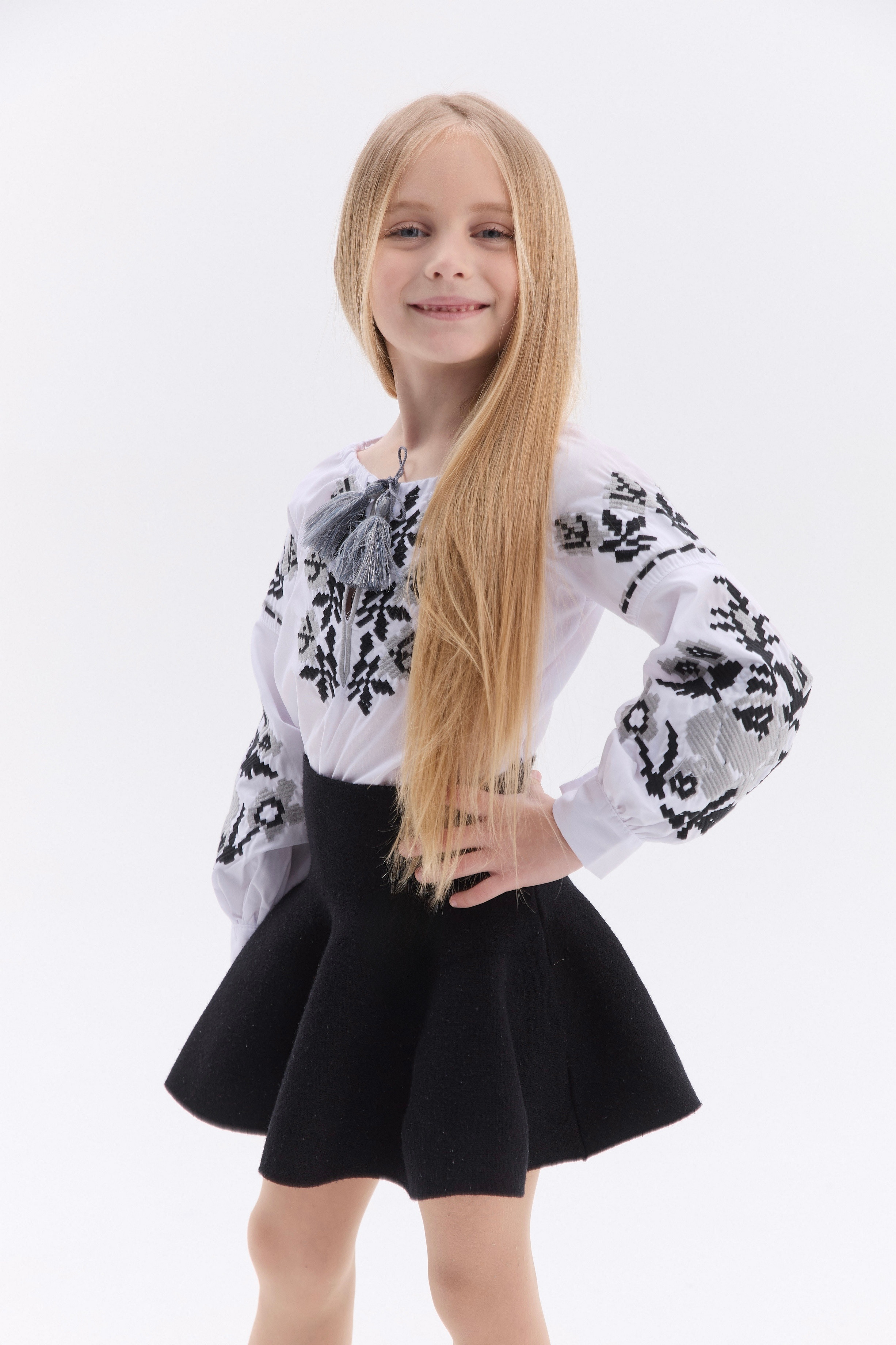 Вишиванка для дівчинки Рута