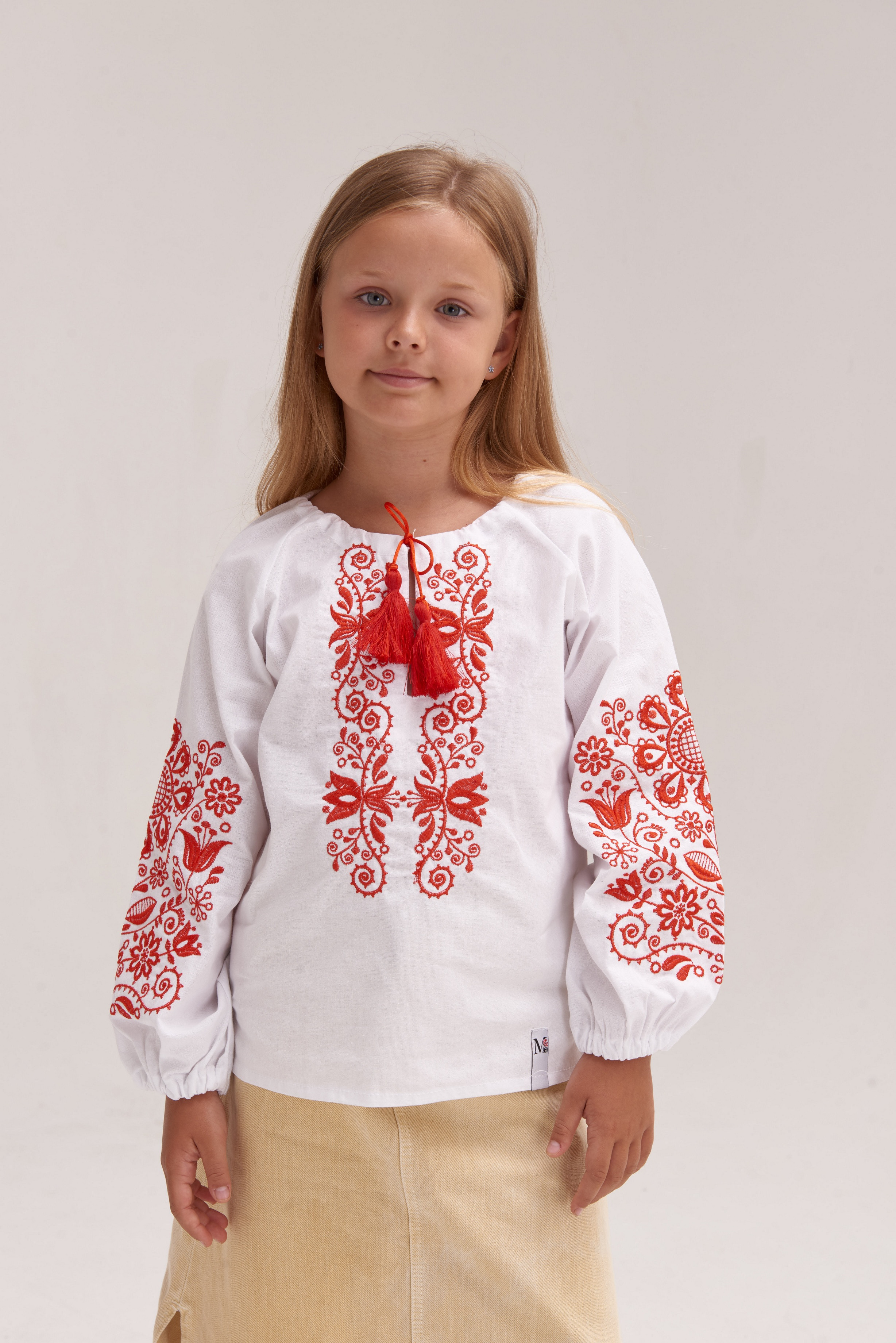 Вишиванка для дівчинки Орнамент