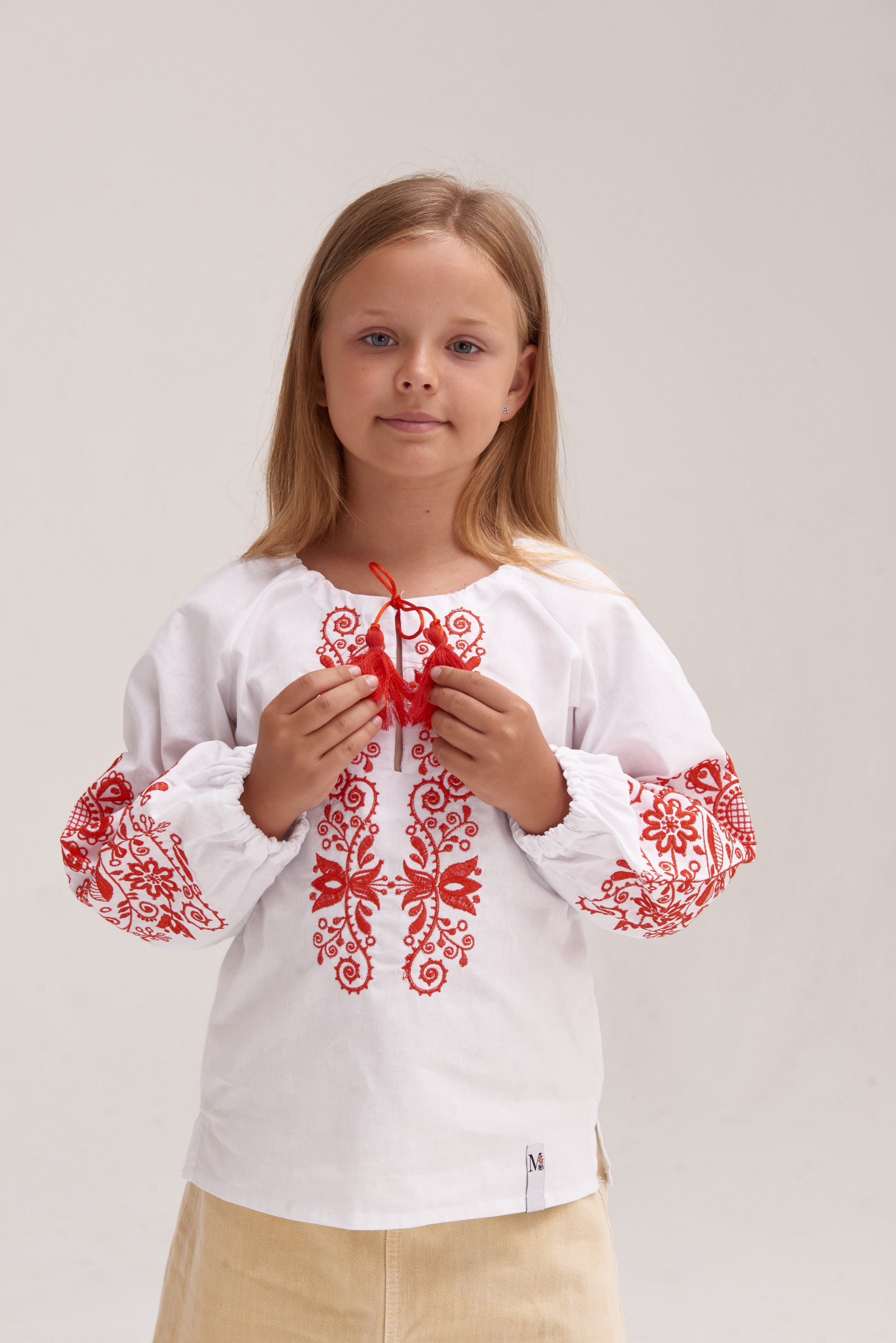 Вишиванка для дівчинки Орнамент