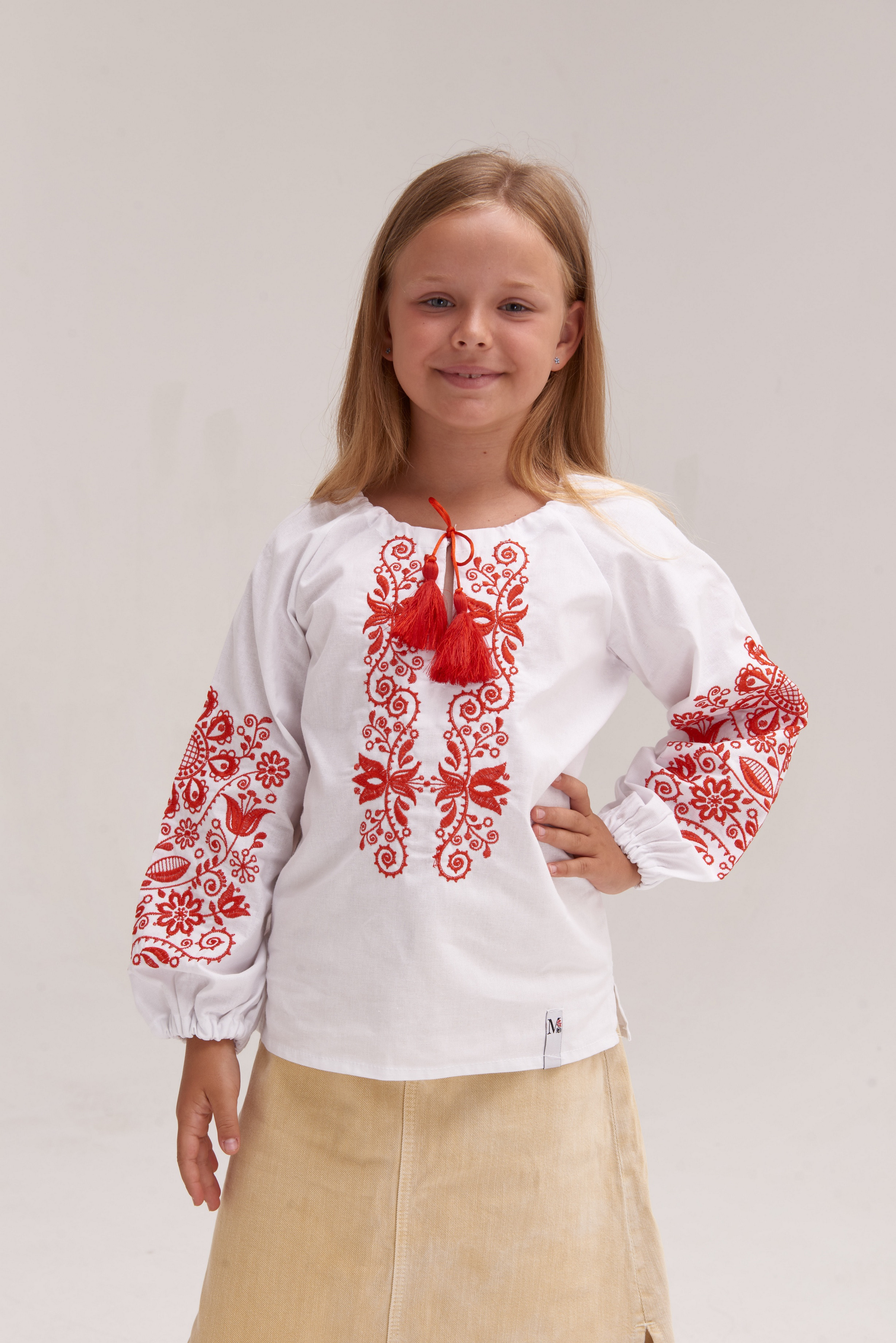 Вишиванка для дівчинки Орнамент
