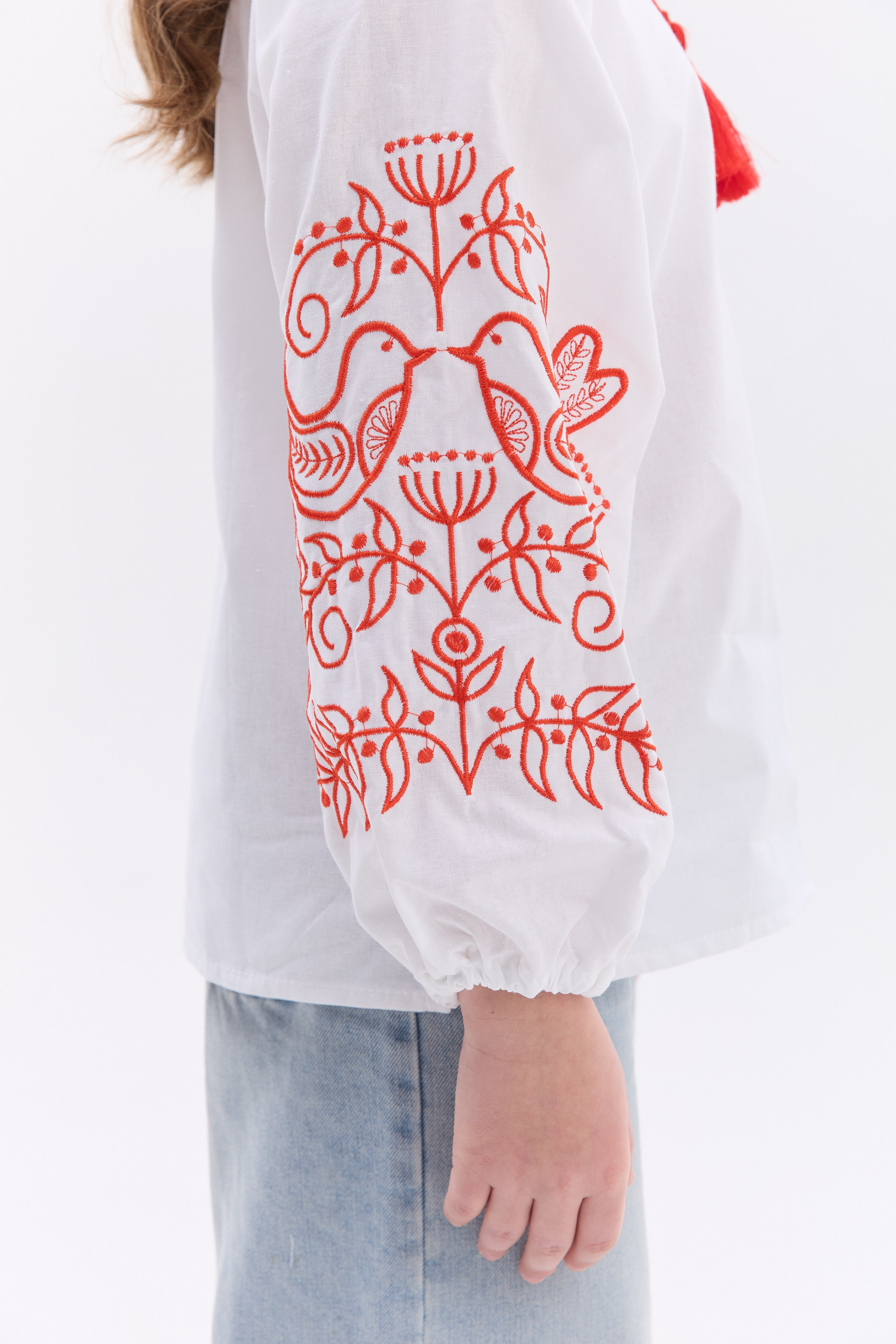 Вишиванка для дівчинки Голубка