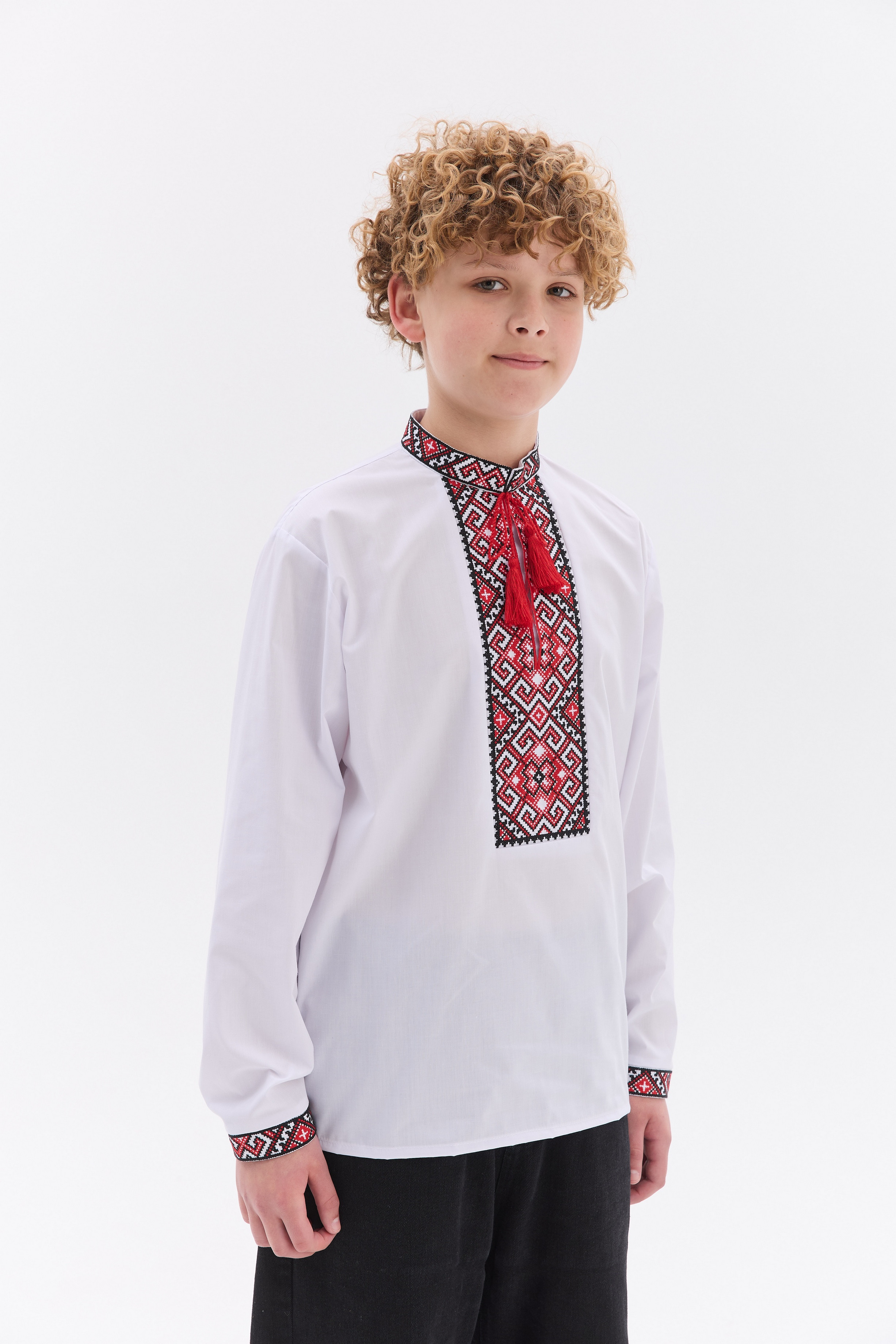 Вишиванка для хлопчика Орнамент класичний