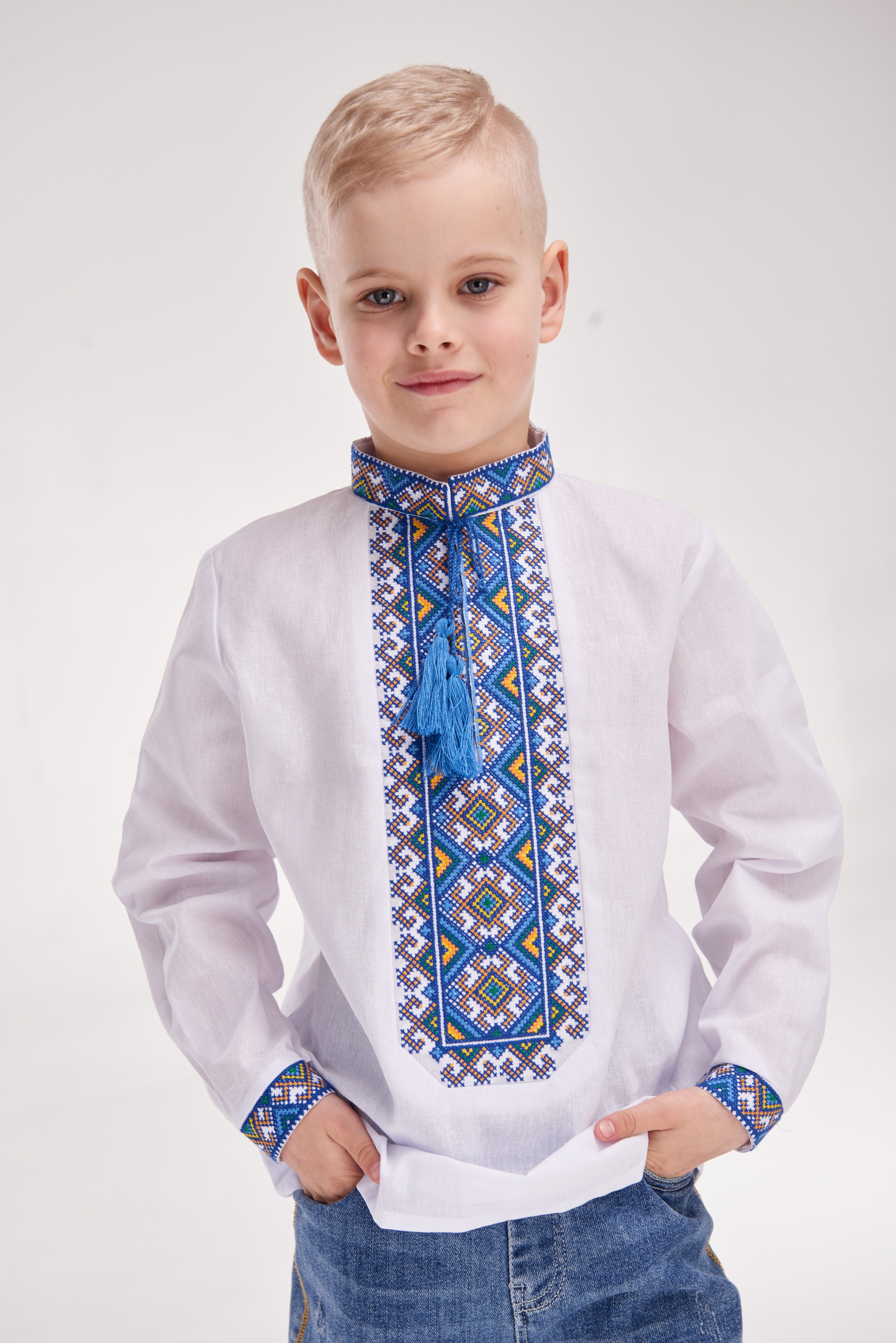 Вишиванка для хлопчика Антон