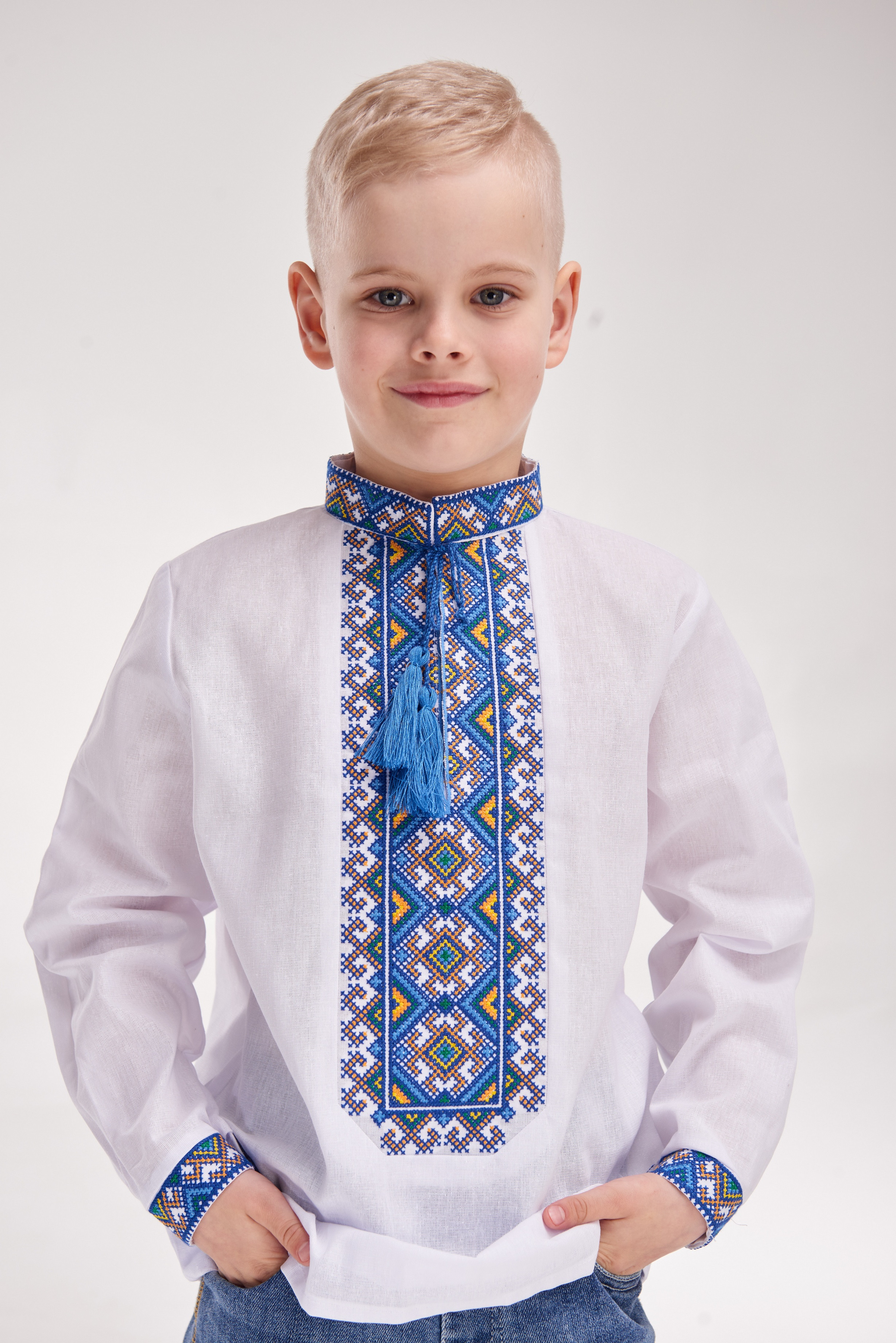Вишиванка для хлопчика Антон