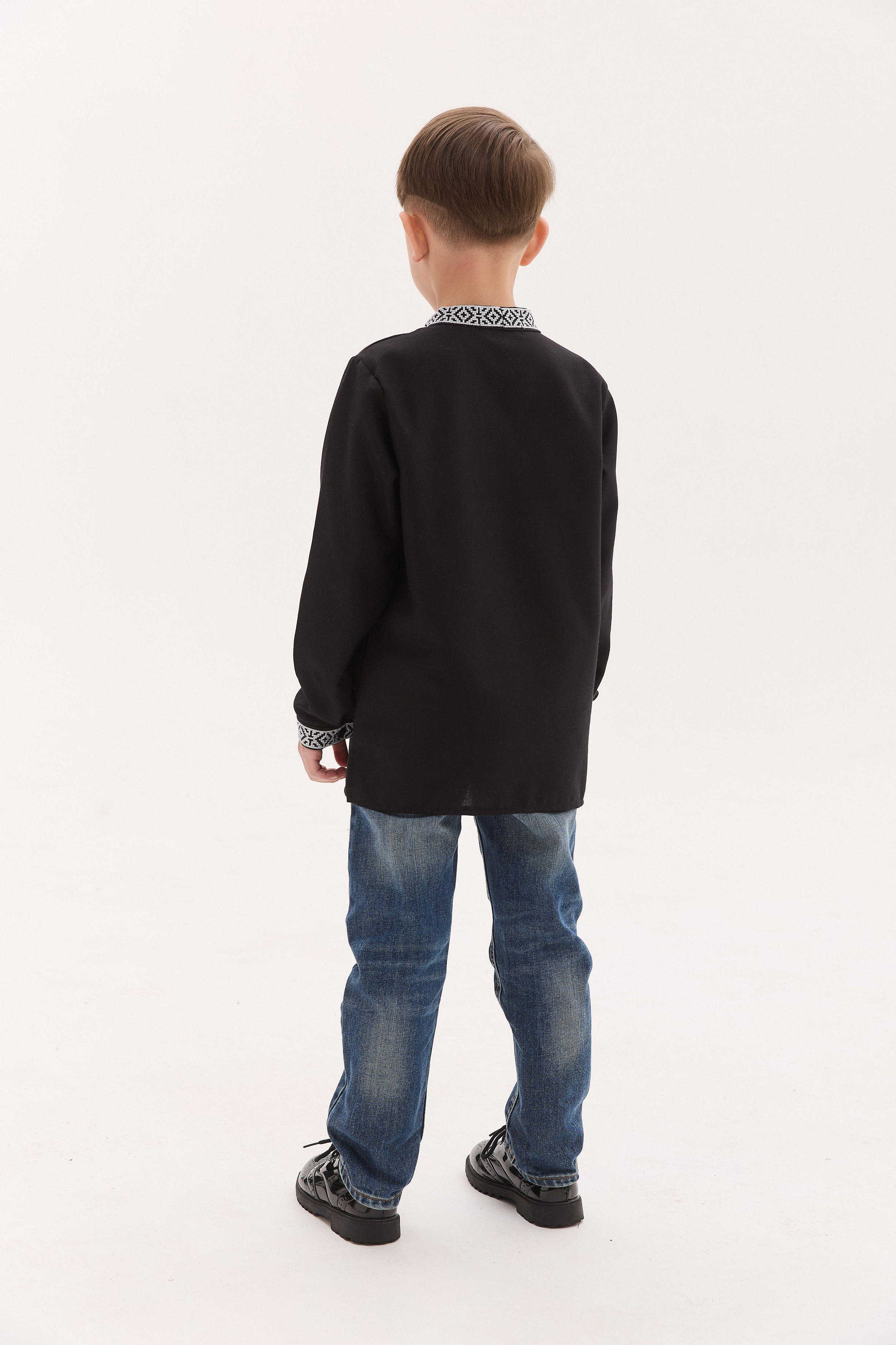 Вишиванка для хлопчика Володимир