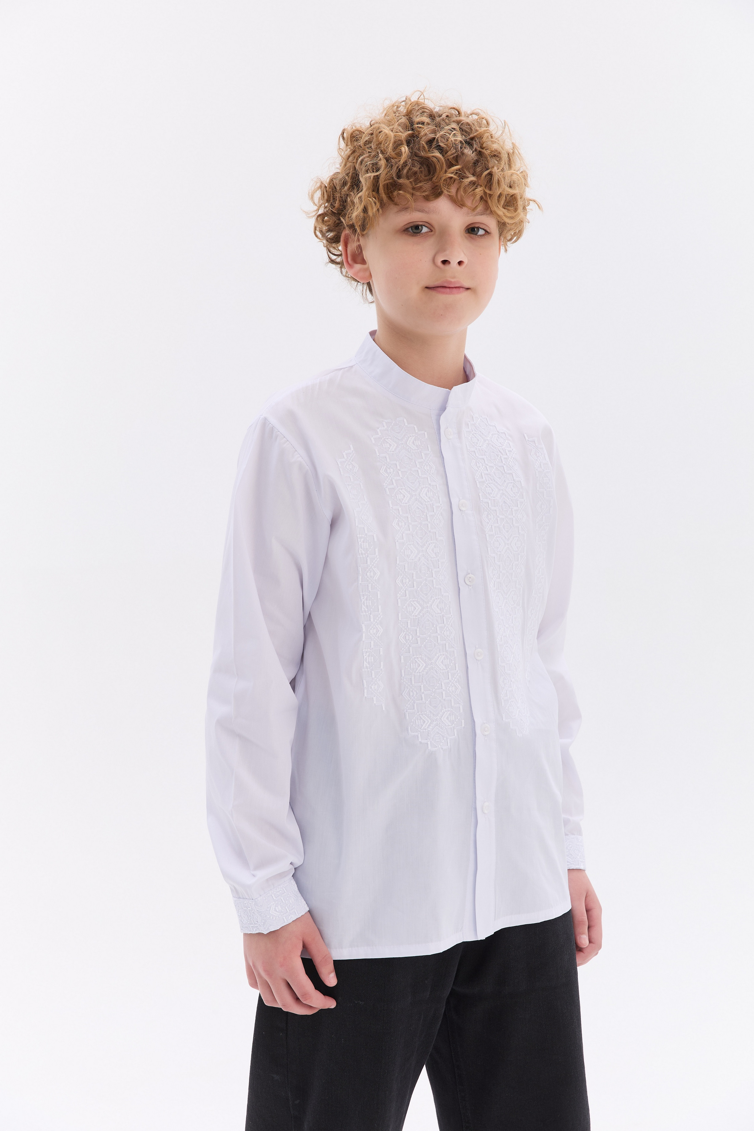 Вишиванка для підлітка Микита