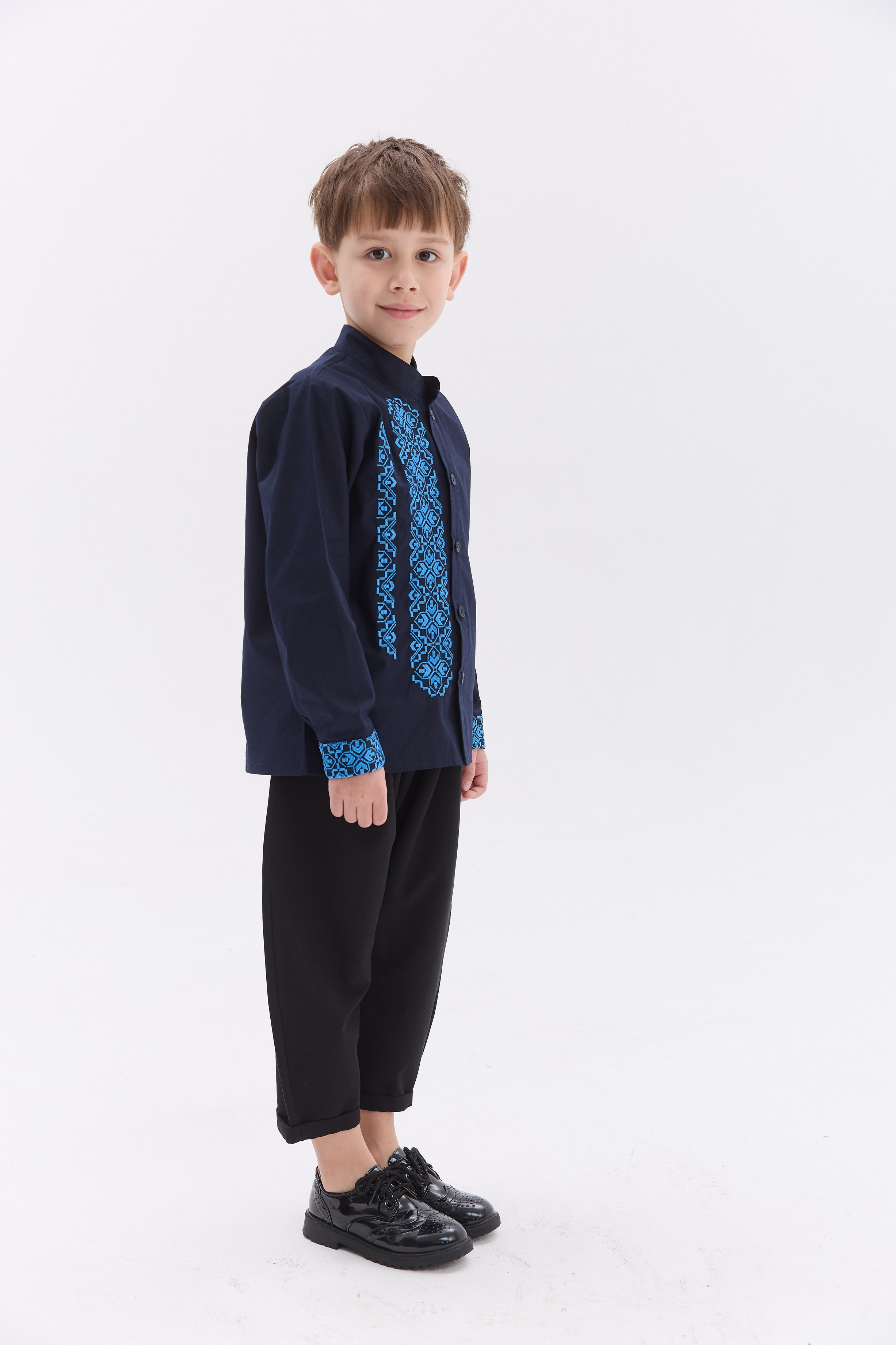 Вишиванка для хлопчика Мартин