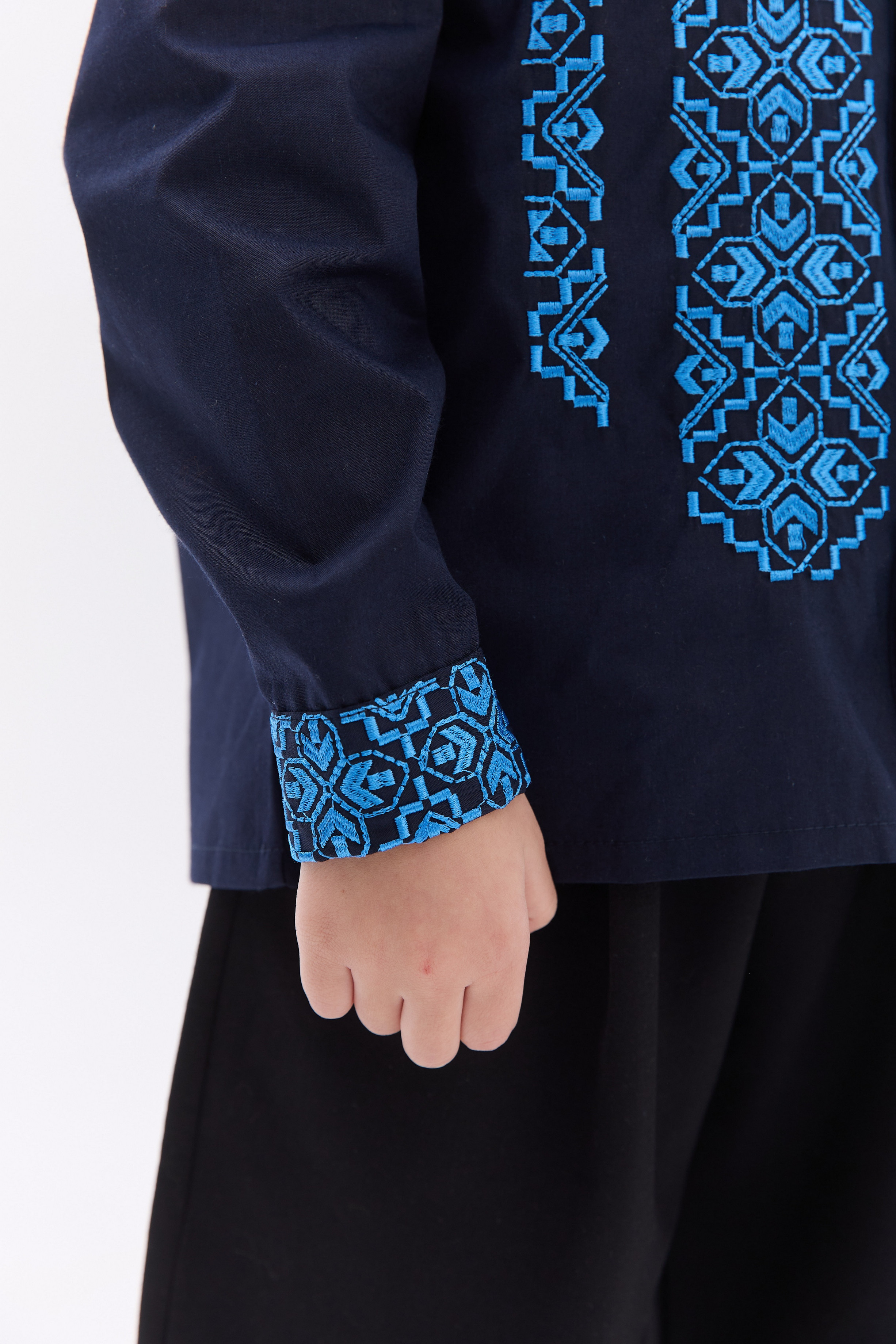 Вишиванка для хлопчика Мартин