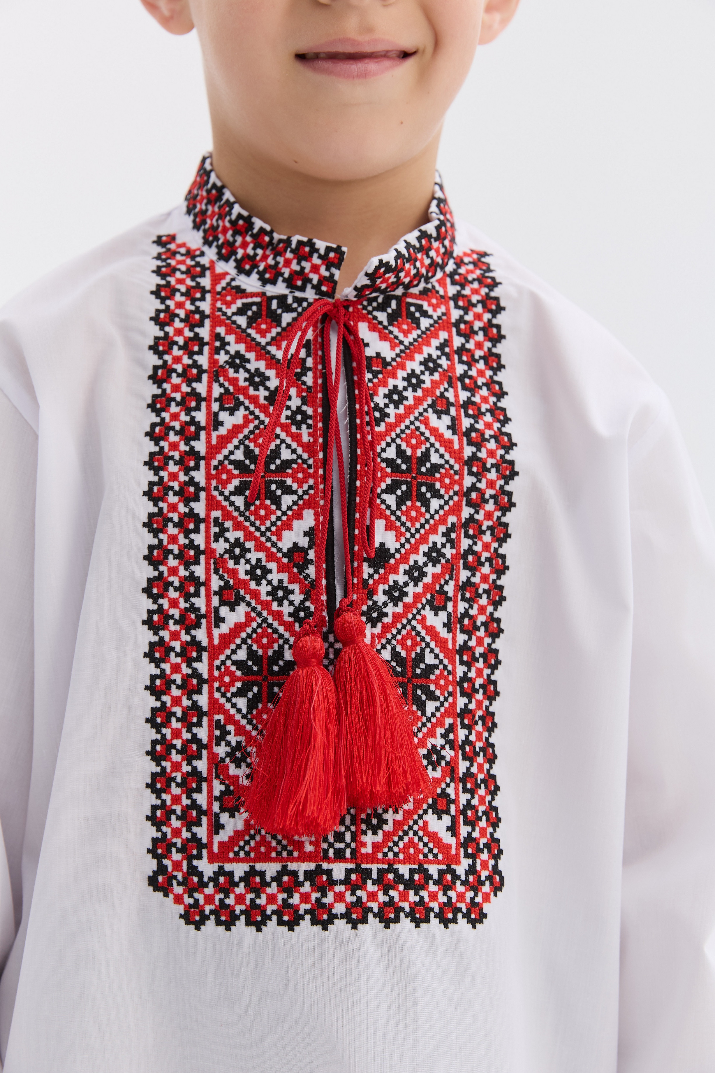 Вишиванка для хлопчика Марко