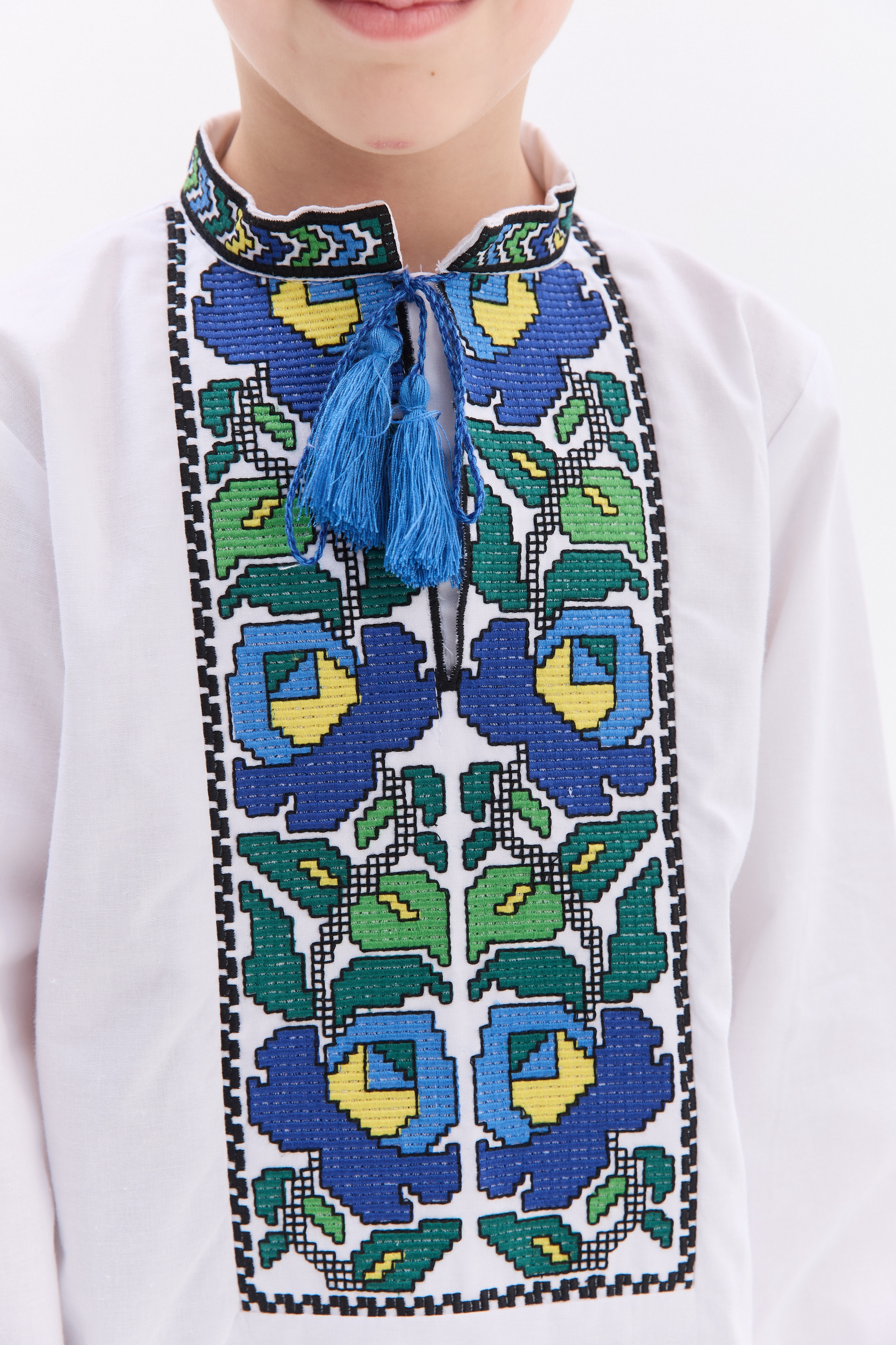 Вишиванка для хлопчика Матей