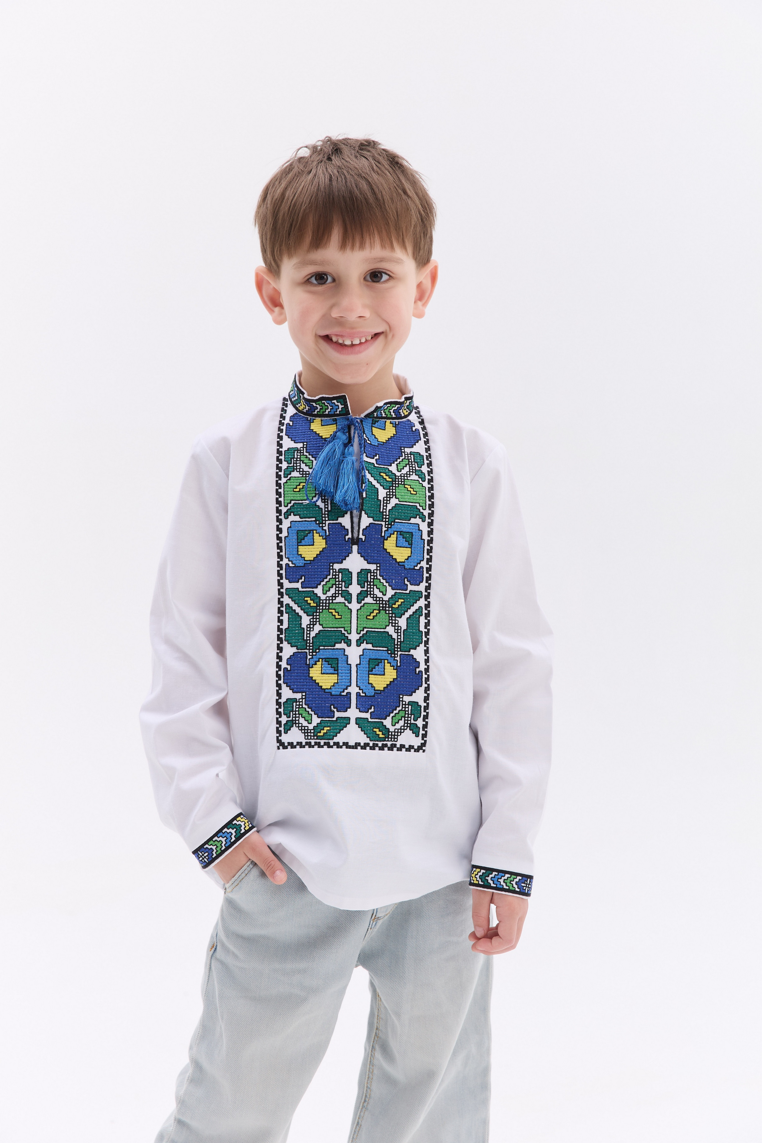 Вишиванка для хлопчика Матей