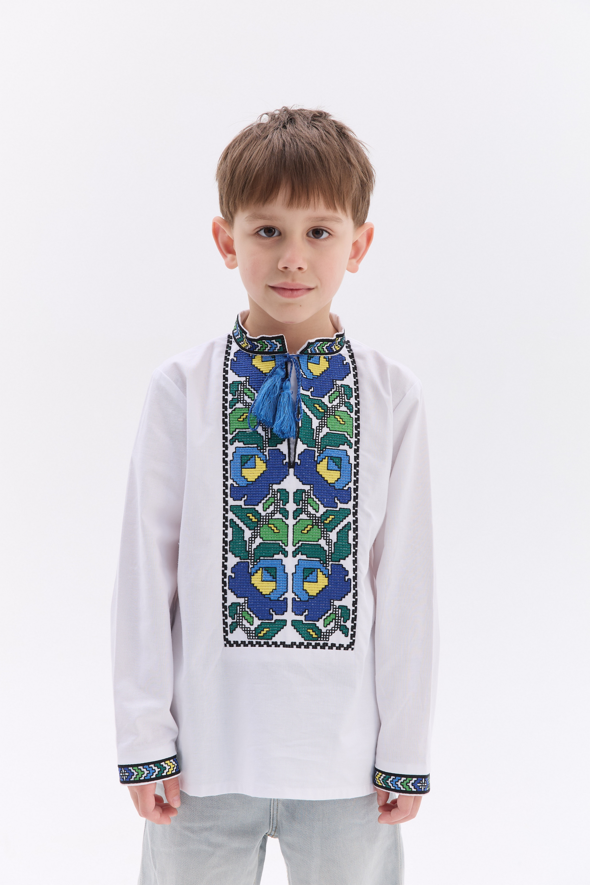 Вишиванка для хлопчика Матей