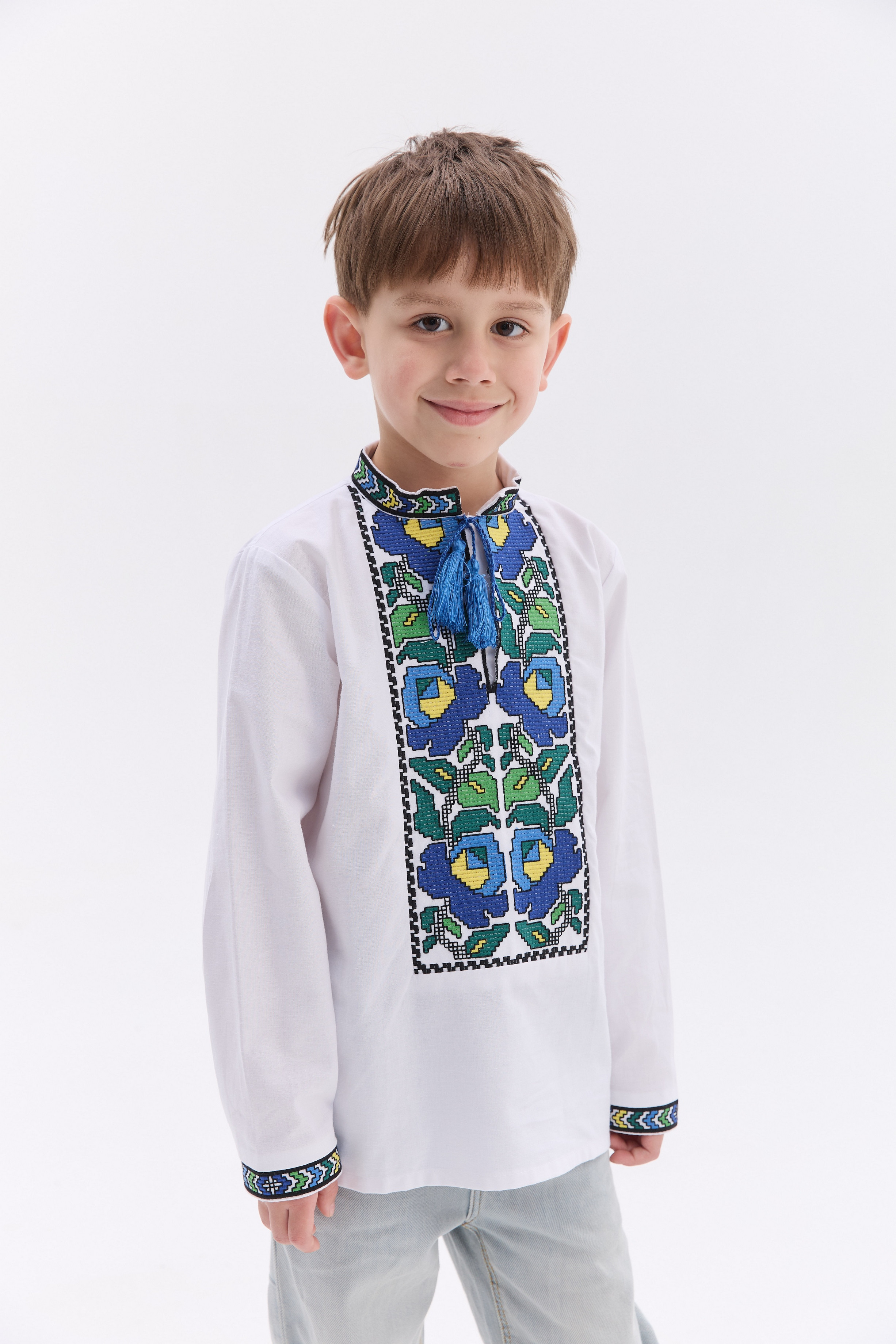 Вишиванка для хлопчика Матей