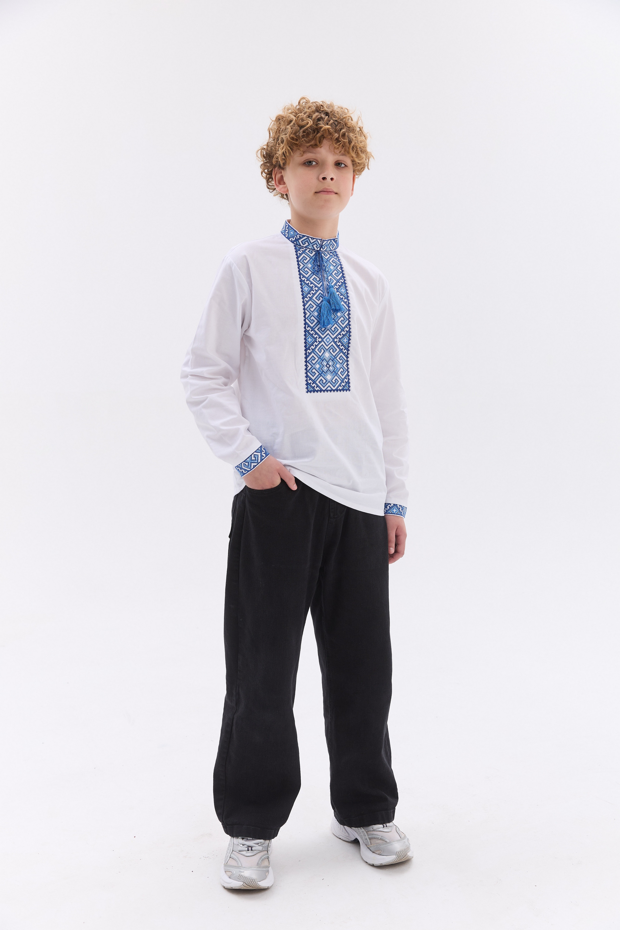 Підліткова вишиванка "Орнамент класичний" еко-бавона