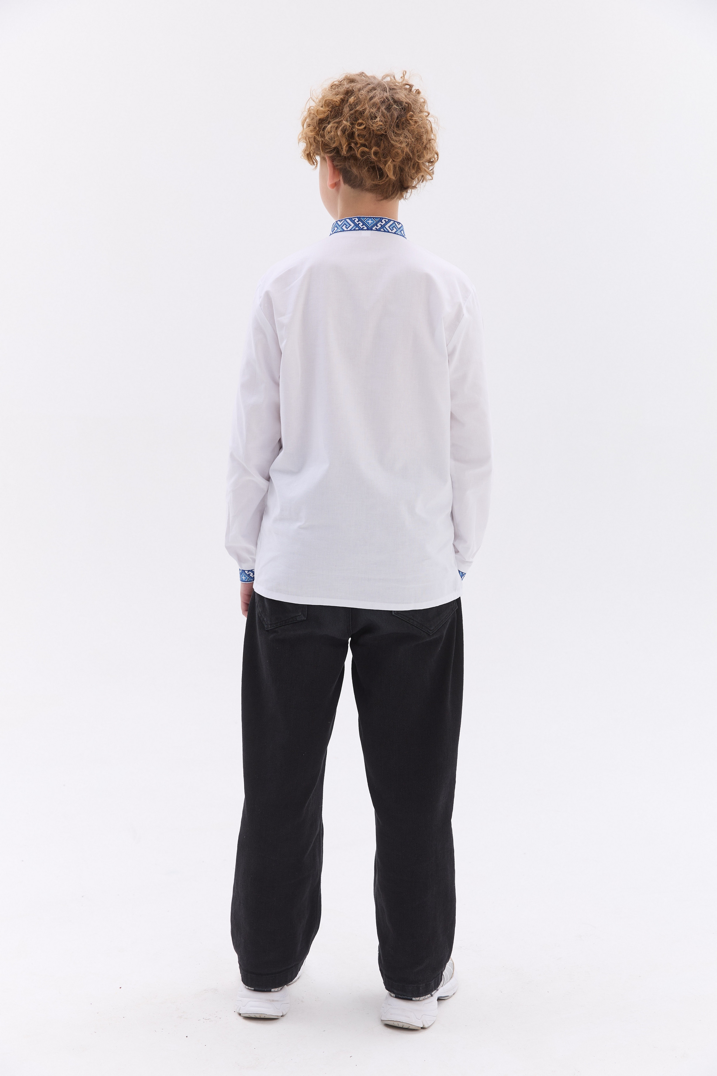 Підліткова вишиванка "Орнамент класичний" еко-бавона