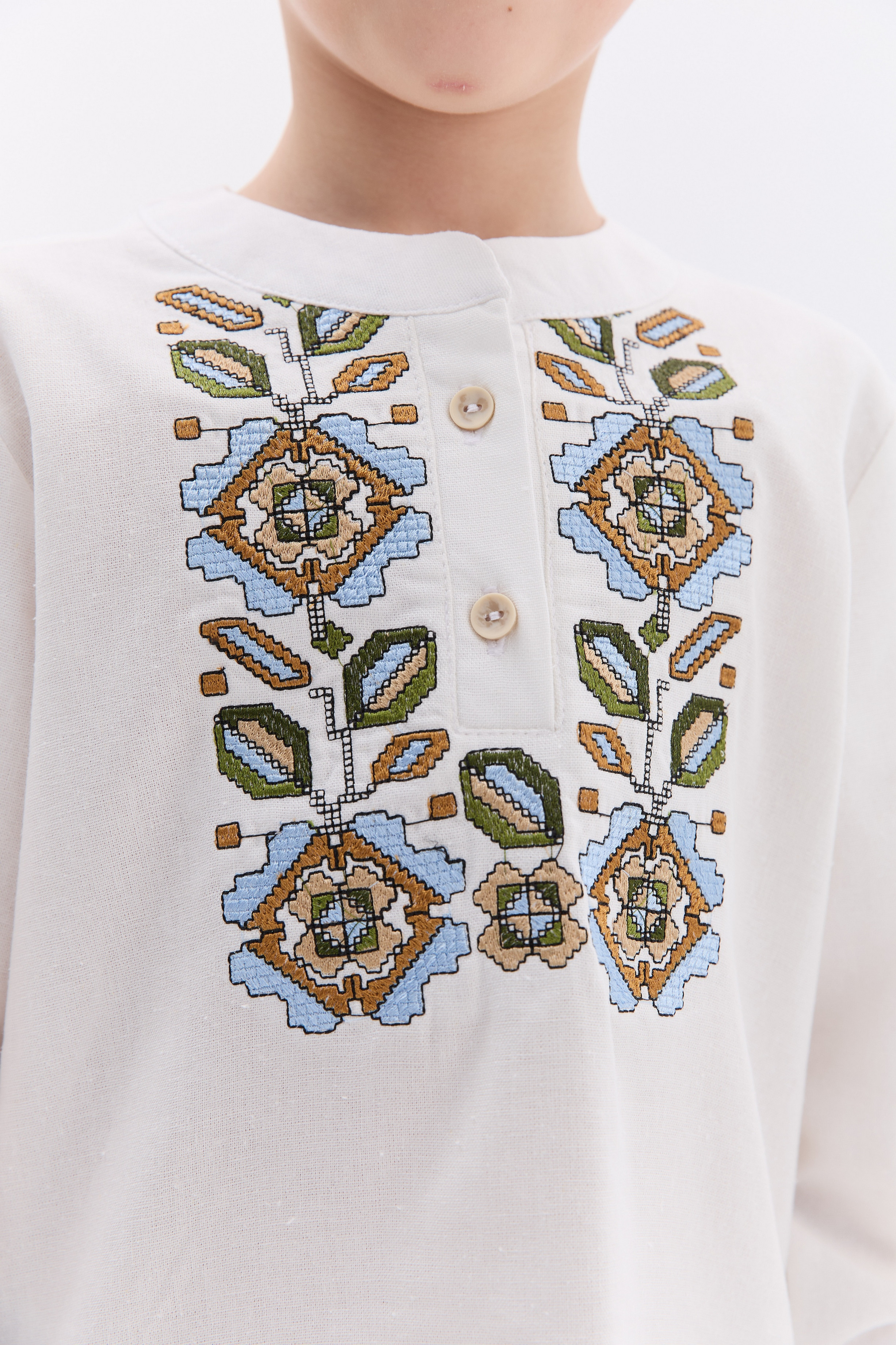 Вишиванка для хлопчика Макар