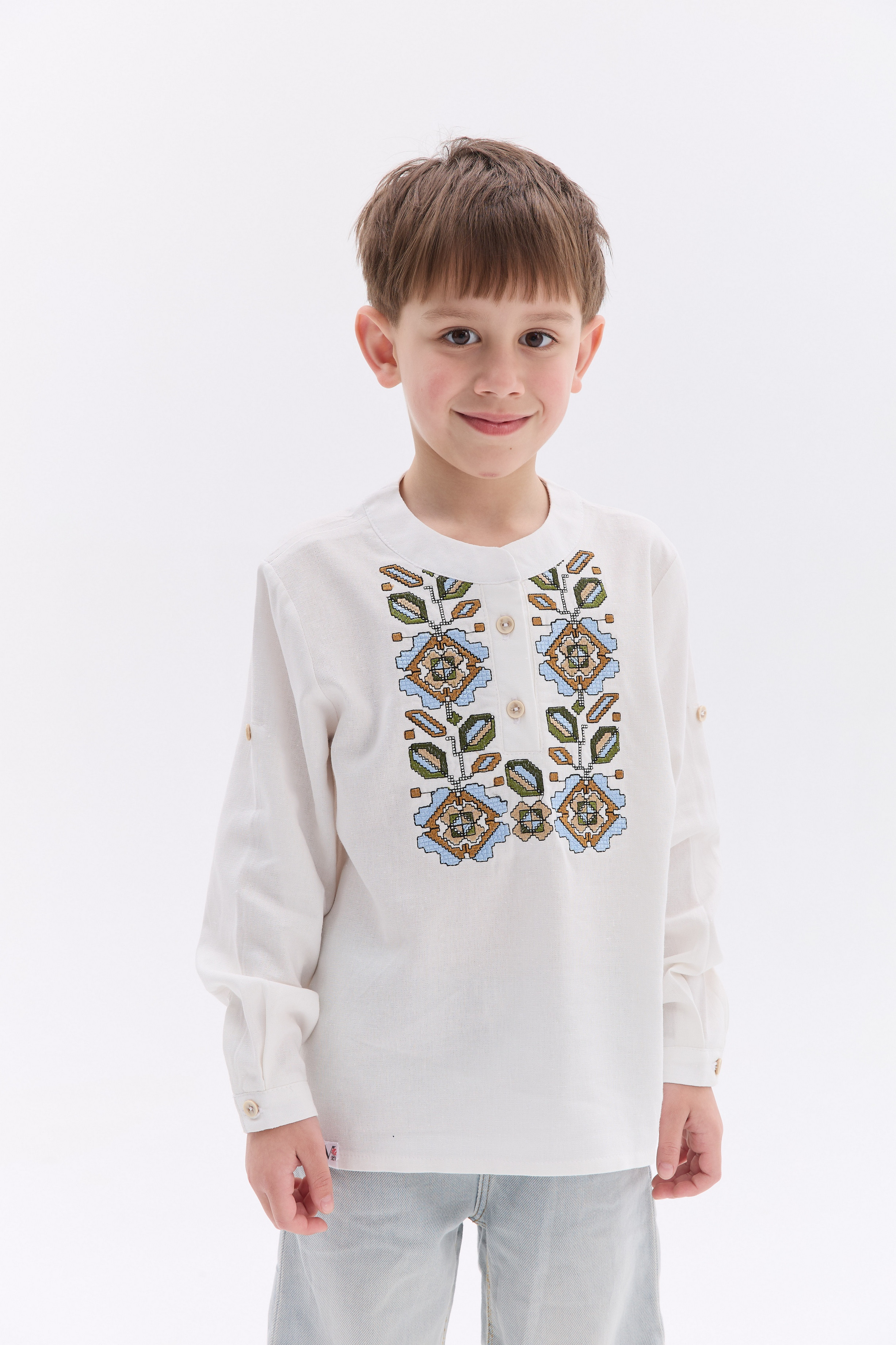 Вишиванка для хлопчика Макар