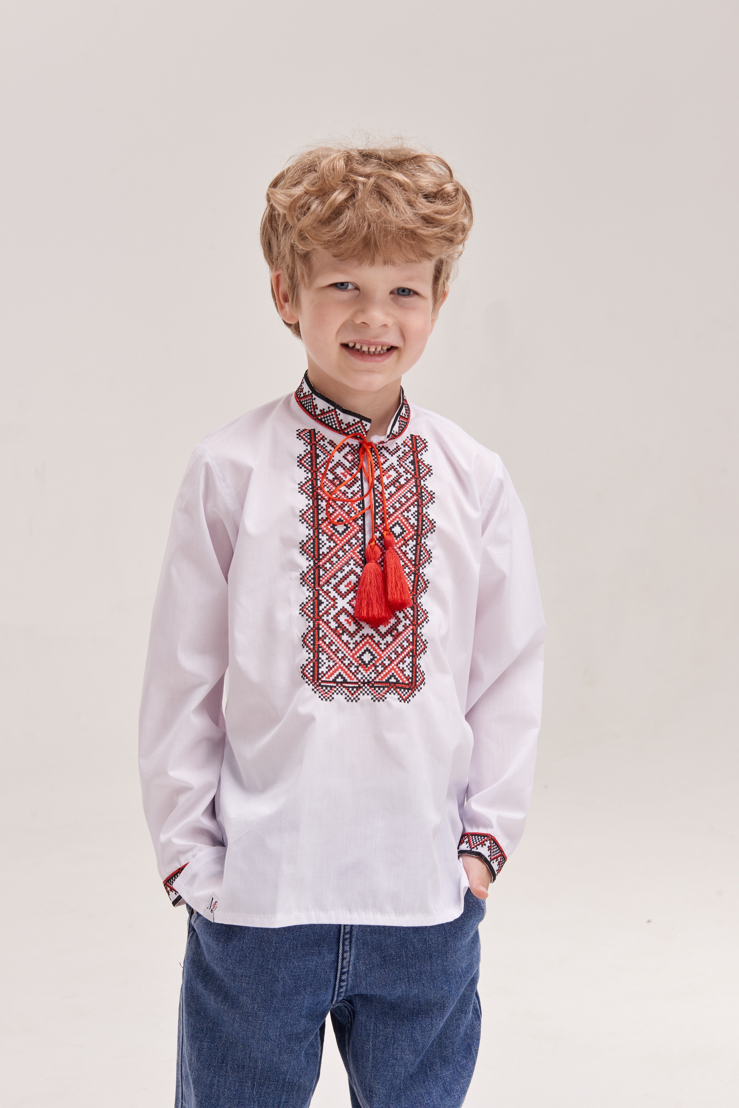 Вишиванка для хлопчика Веремій