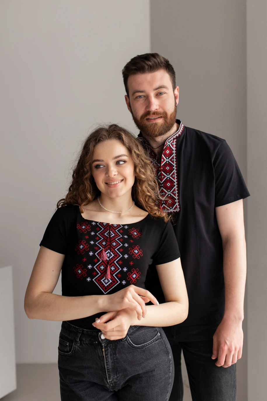 Футболки вишиванки для пари Карпатський орнамент