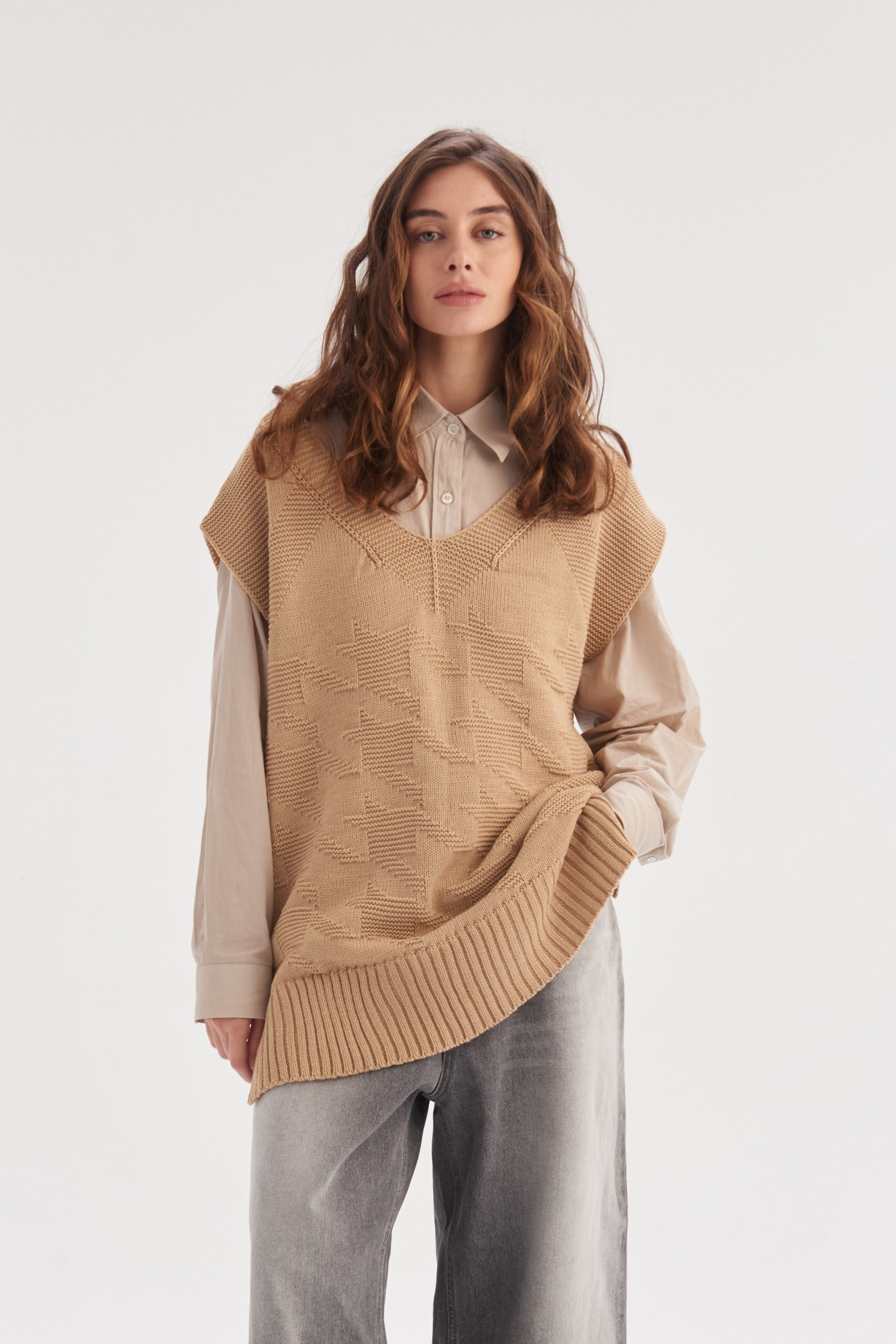 В'язаний жилет-туніка Гусячі лапки