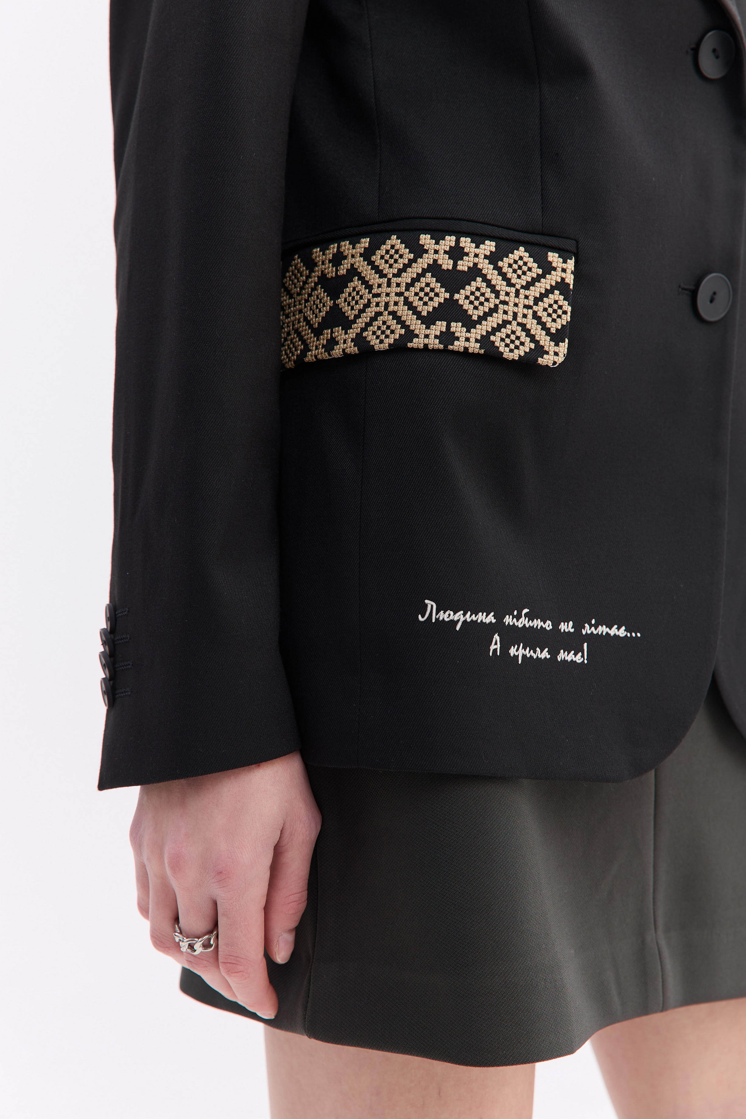 Піджак жіночий Крила