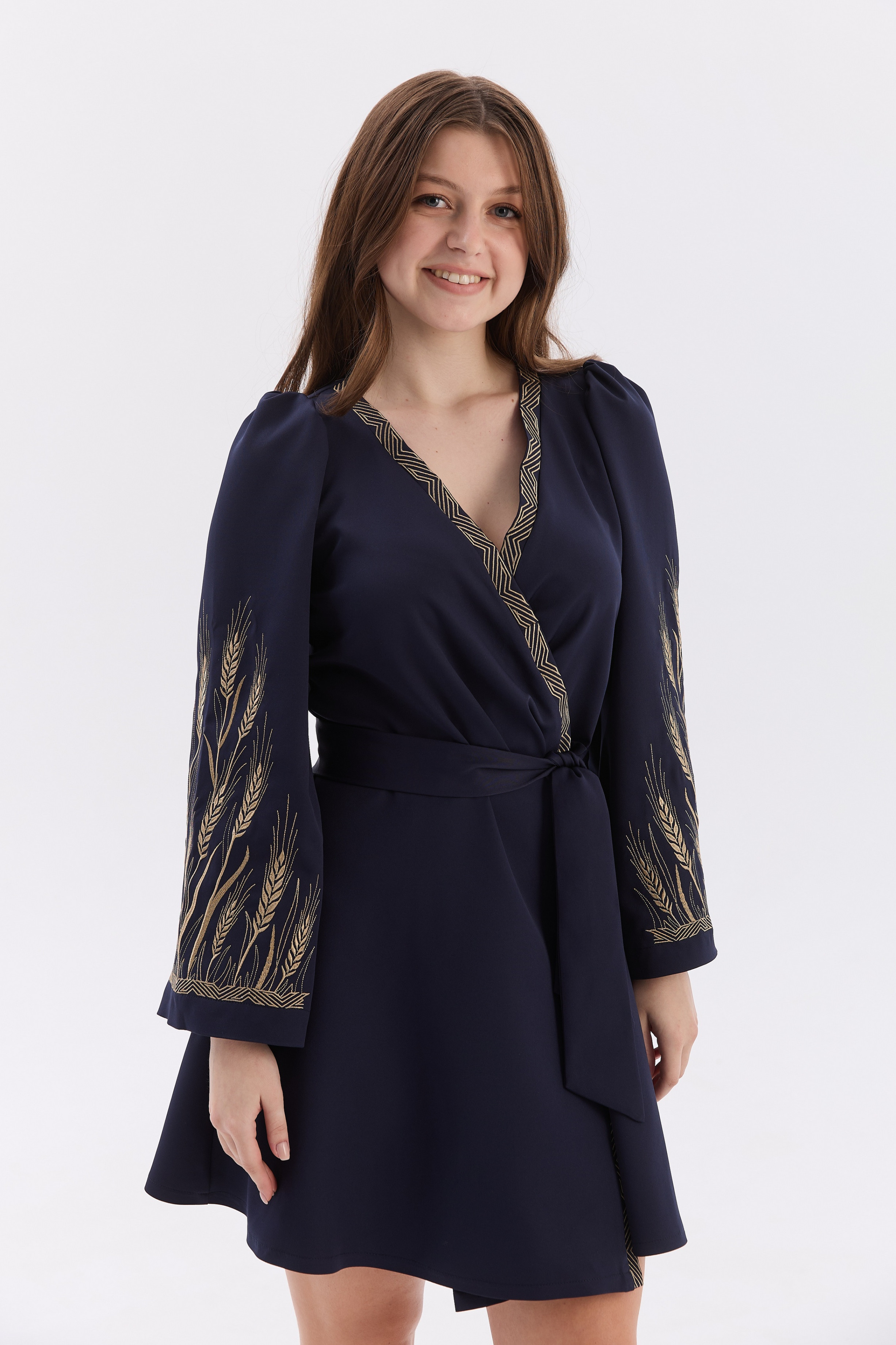 Вишита жіноча сукня Яра