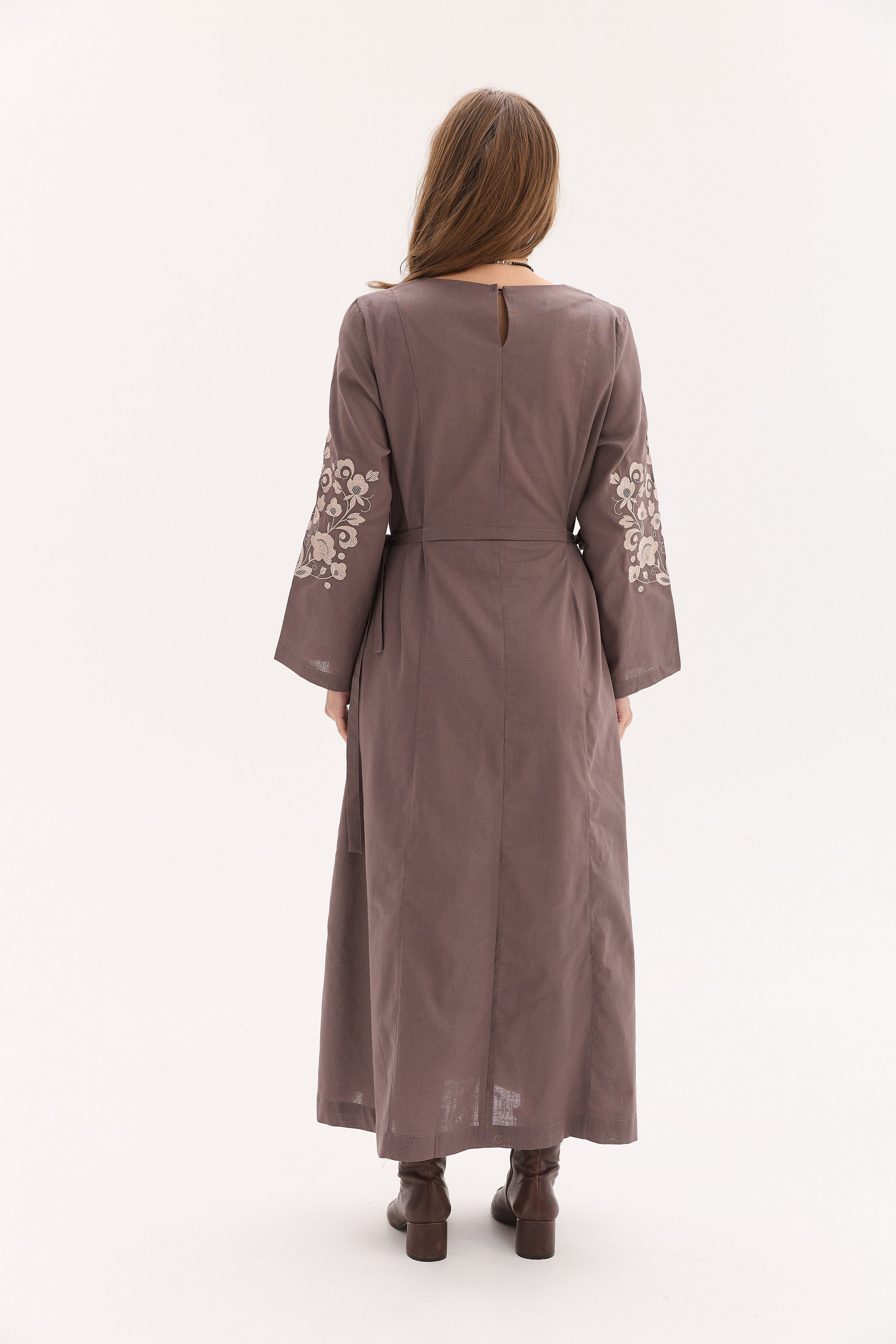 Вишита жіноча сукня Вілія