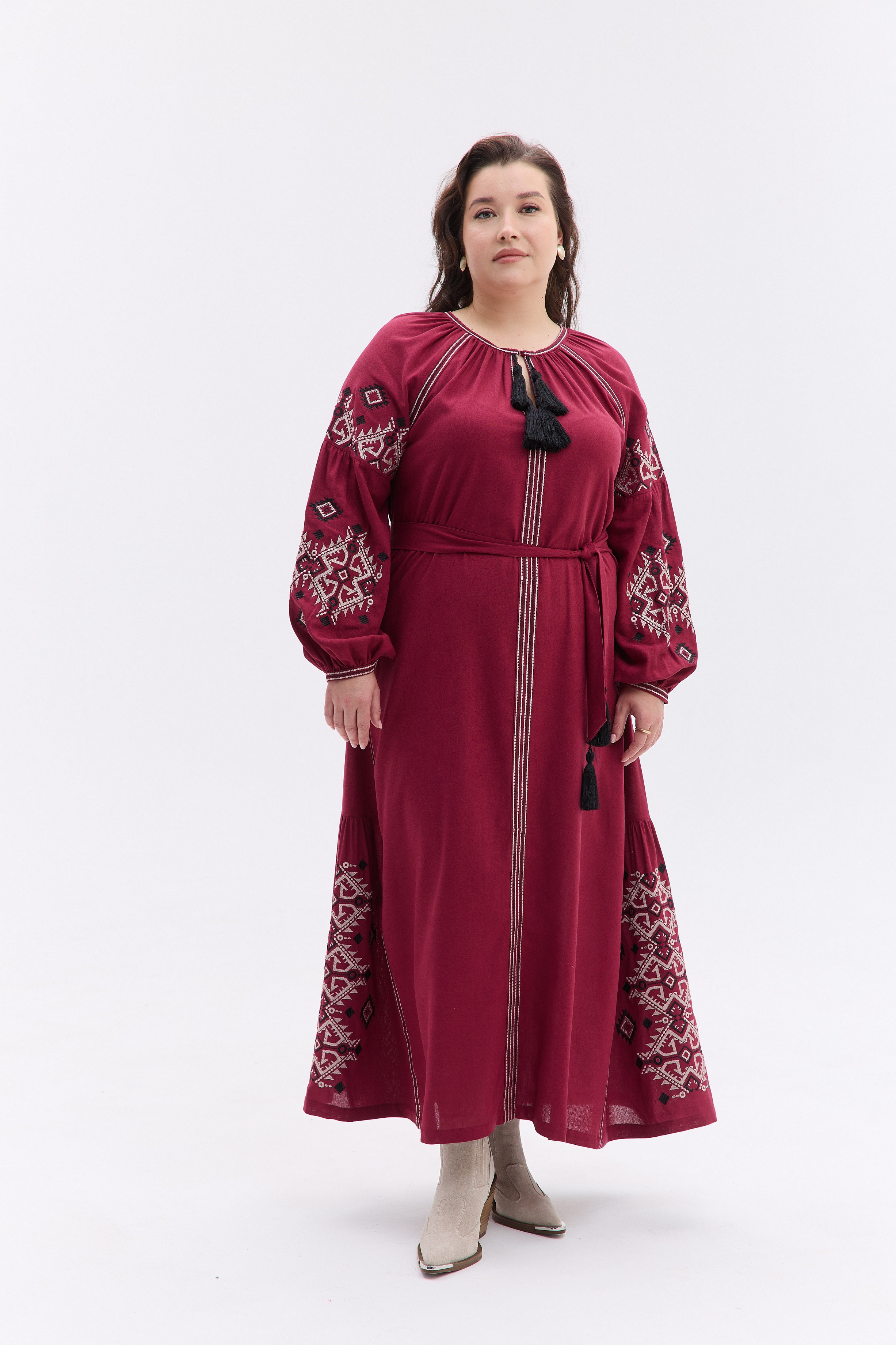 Вишита жіноча сукня Либідь