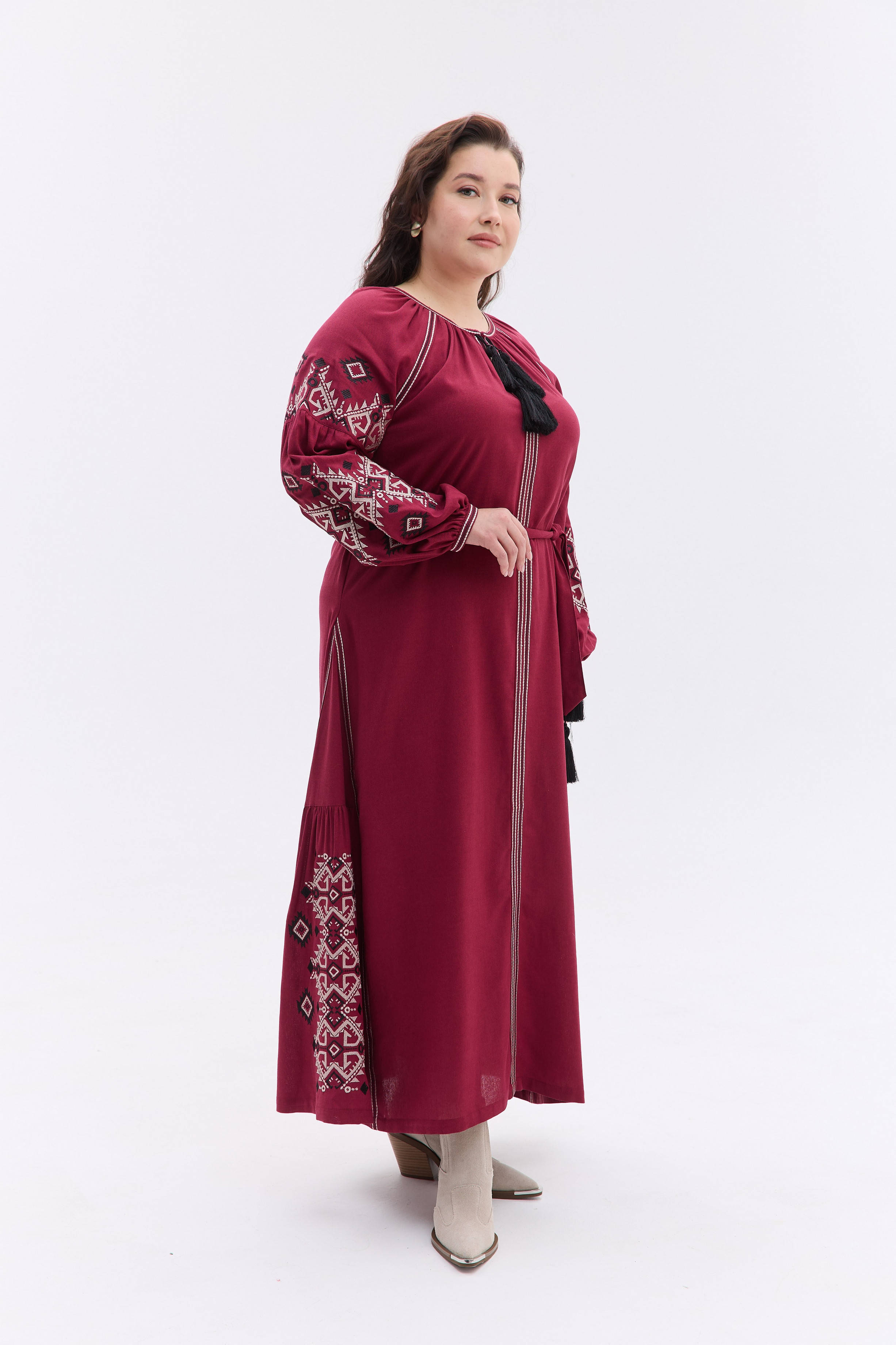 Вишита жіноча сукня Либідь