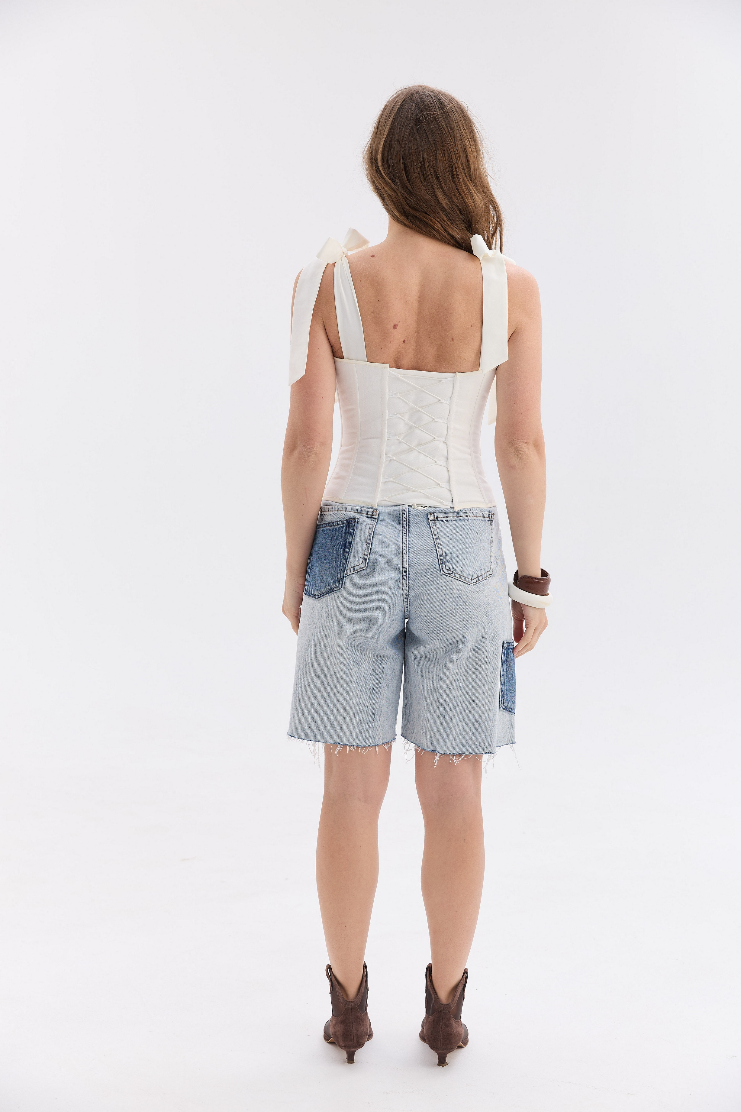 Вишитий жіночий топ зі шнурівкою Морозник