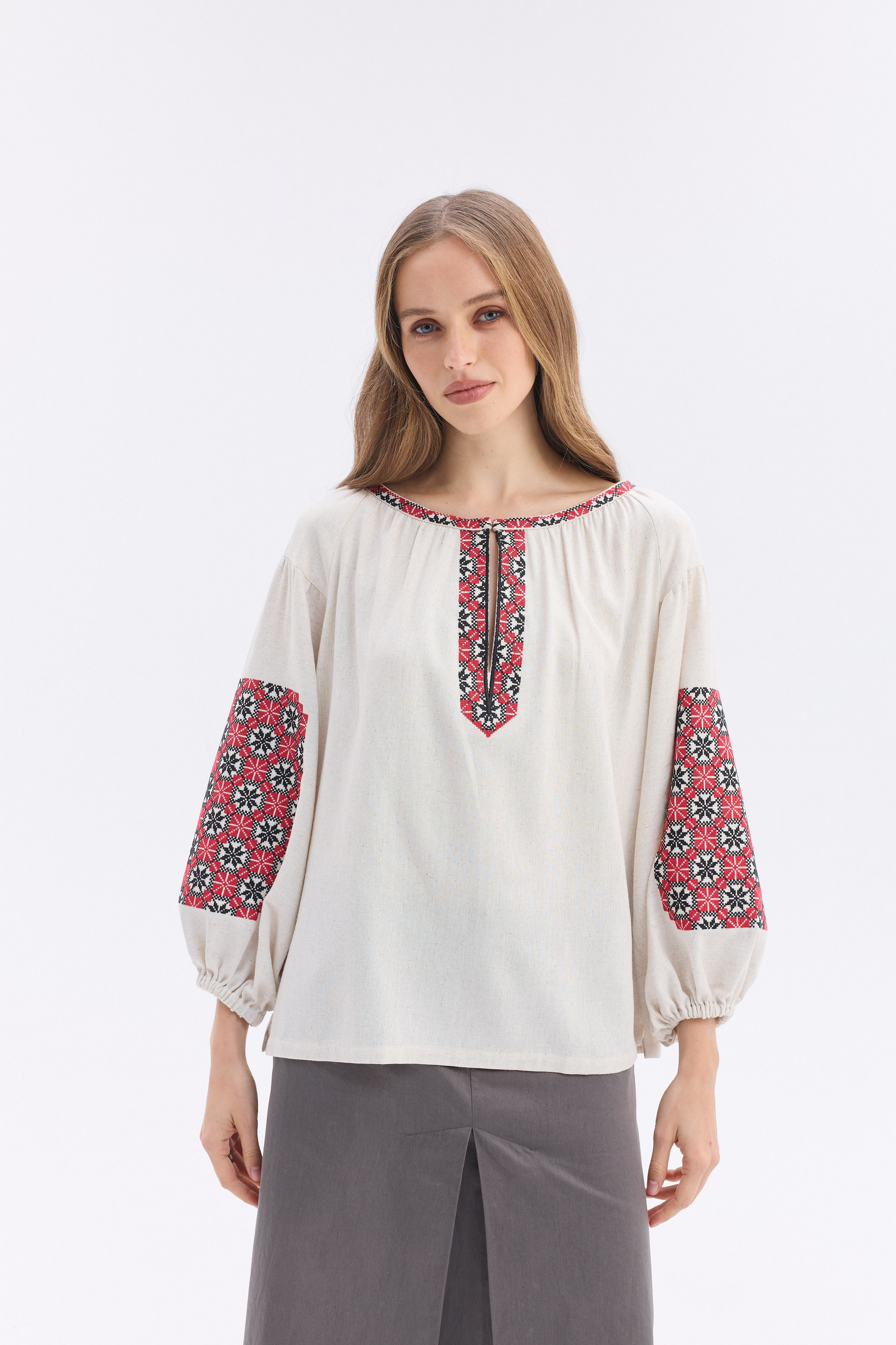 Жіноча вишиванка Франко