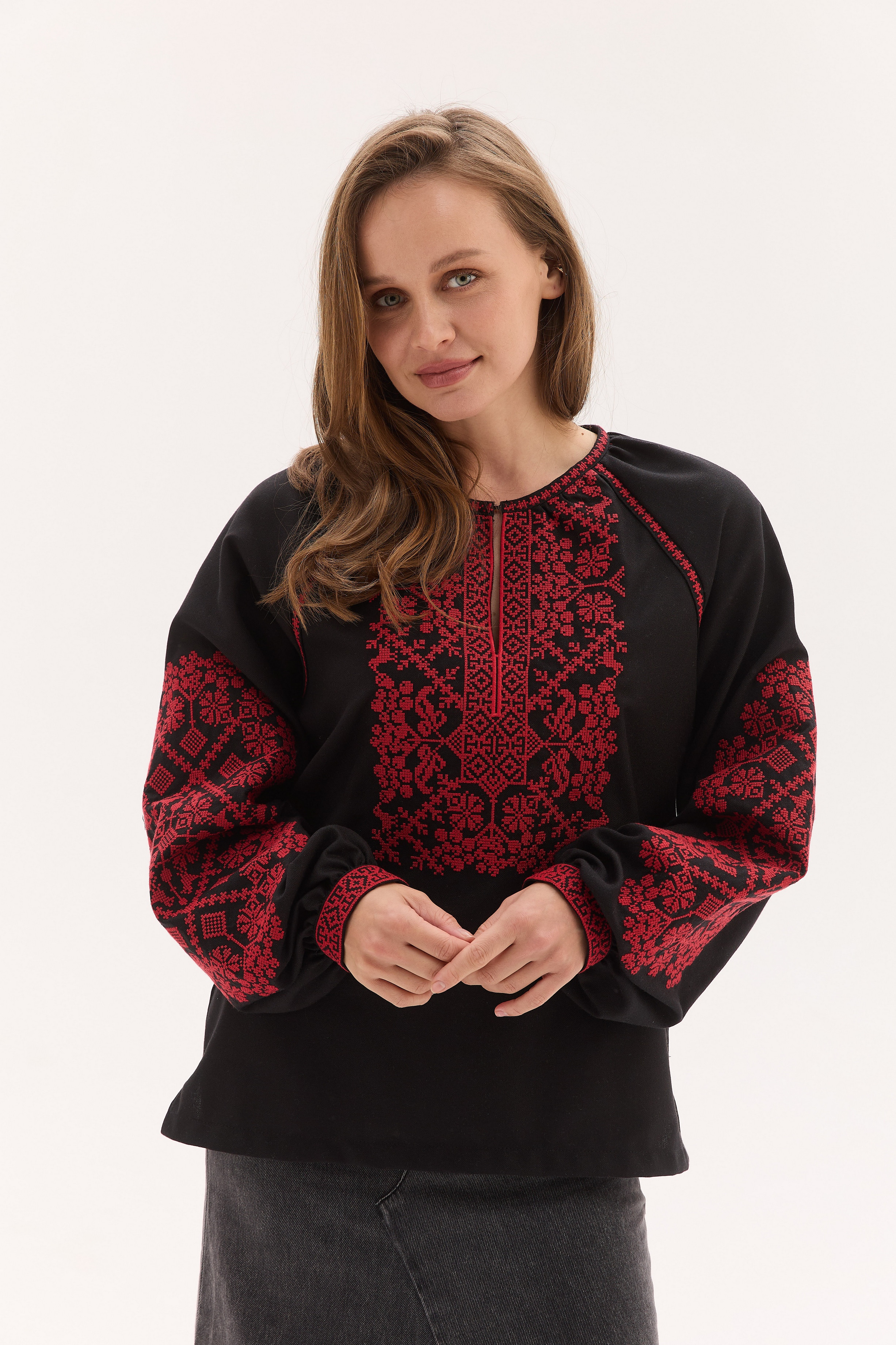 Жіноча вишиванка Анна