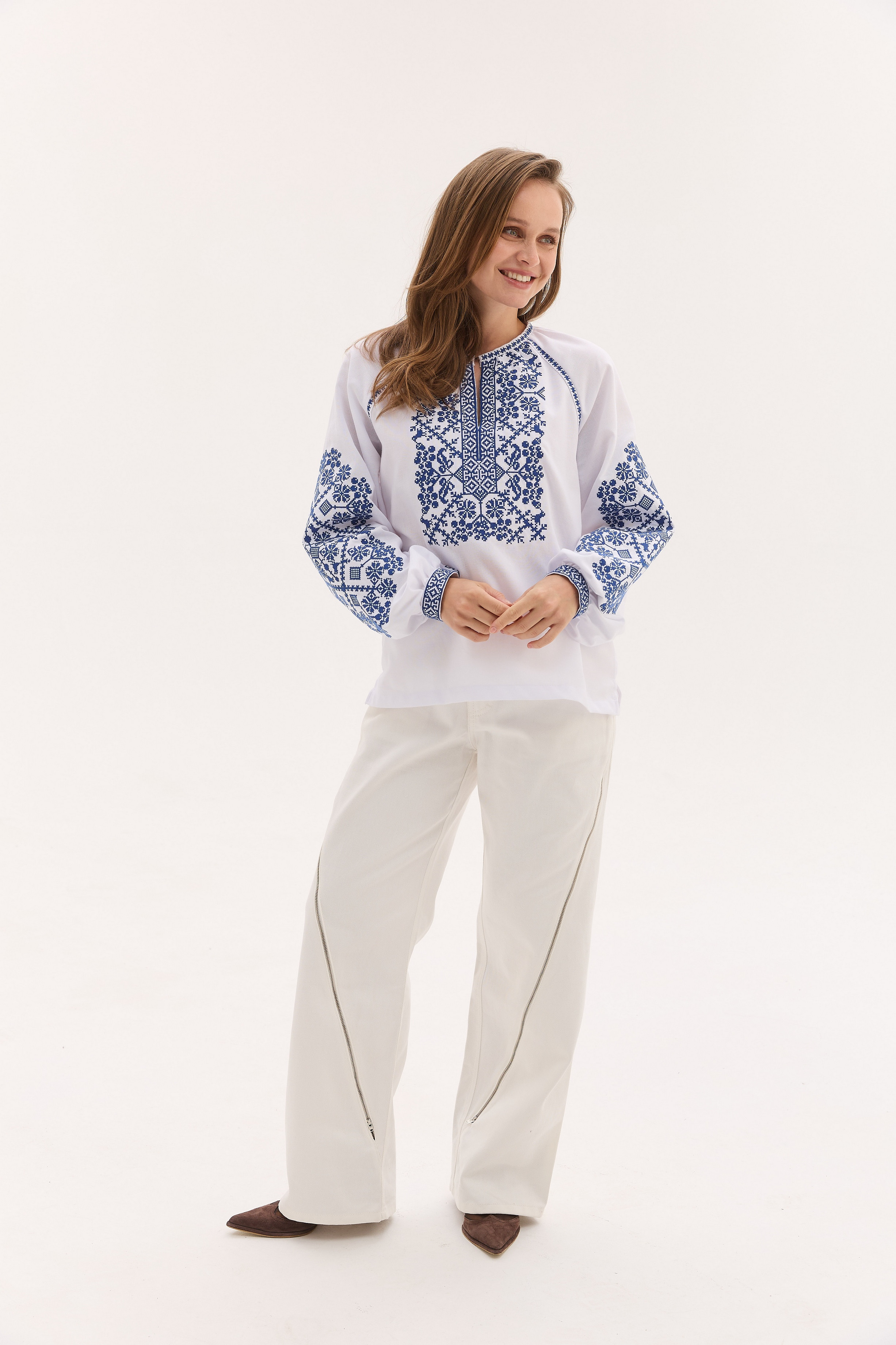 Жіноча вишиванка Анна