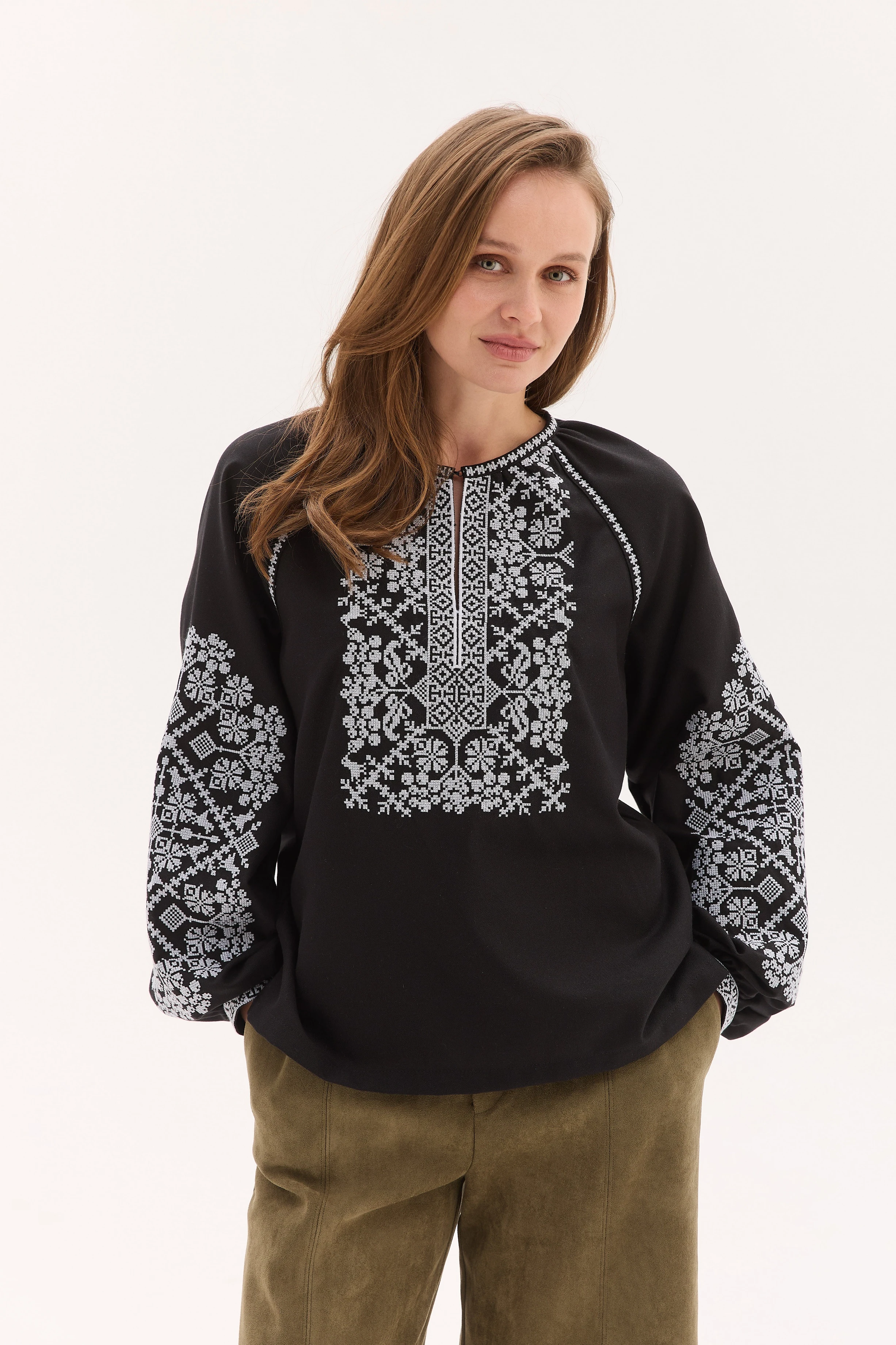 Жіноча вишиванка Анна | rj1531