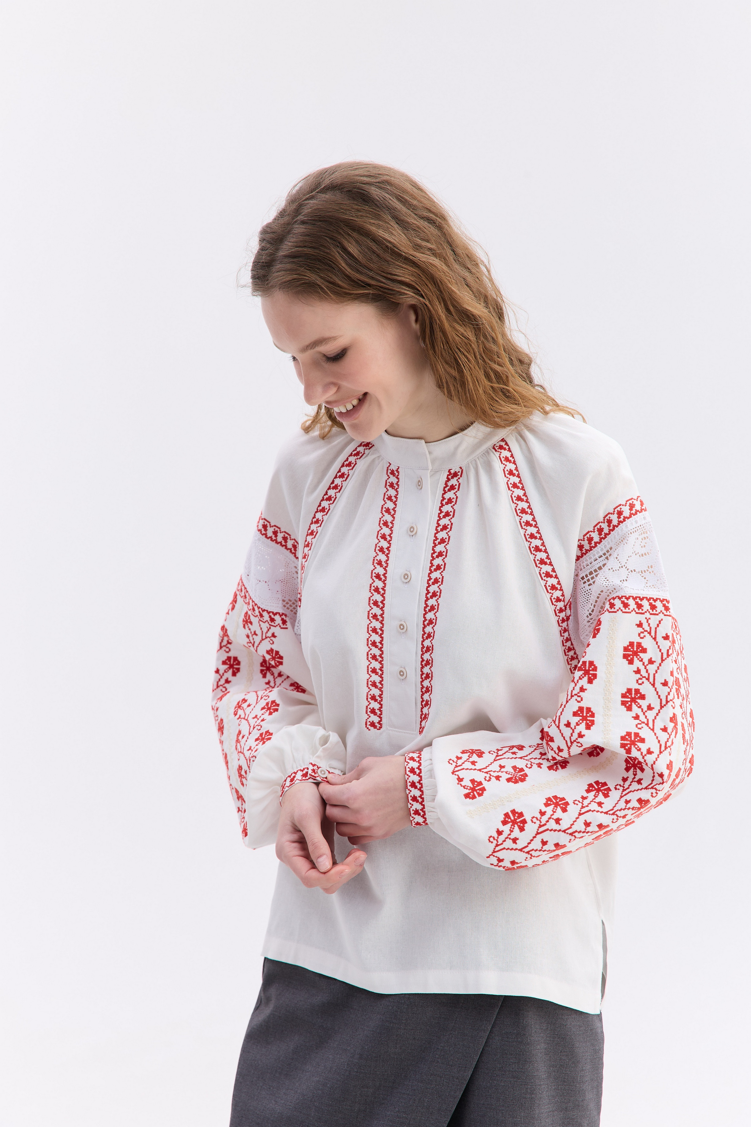 Жіноча вишиванка Леся Українка