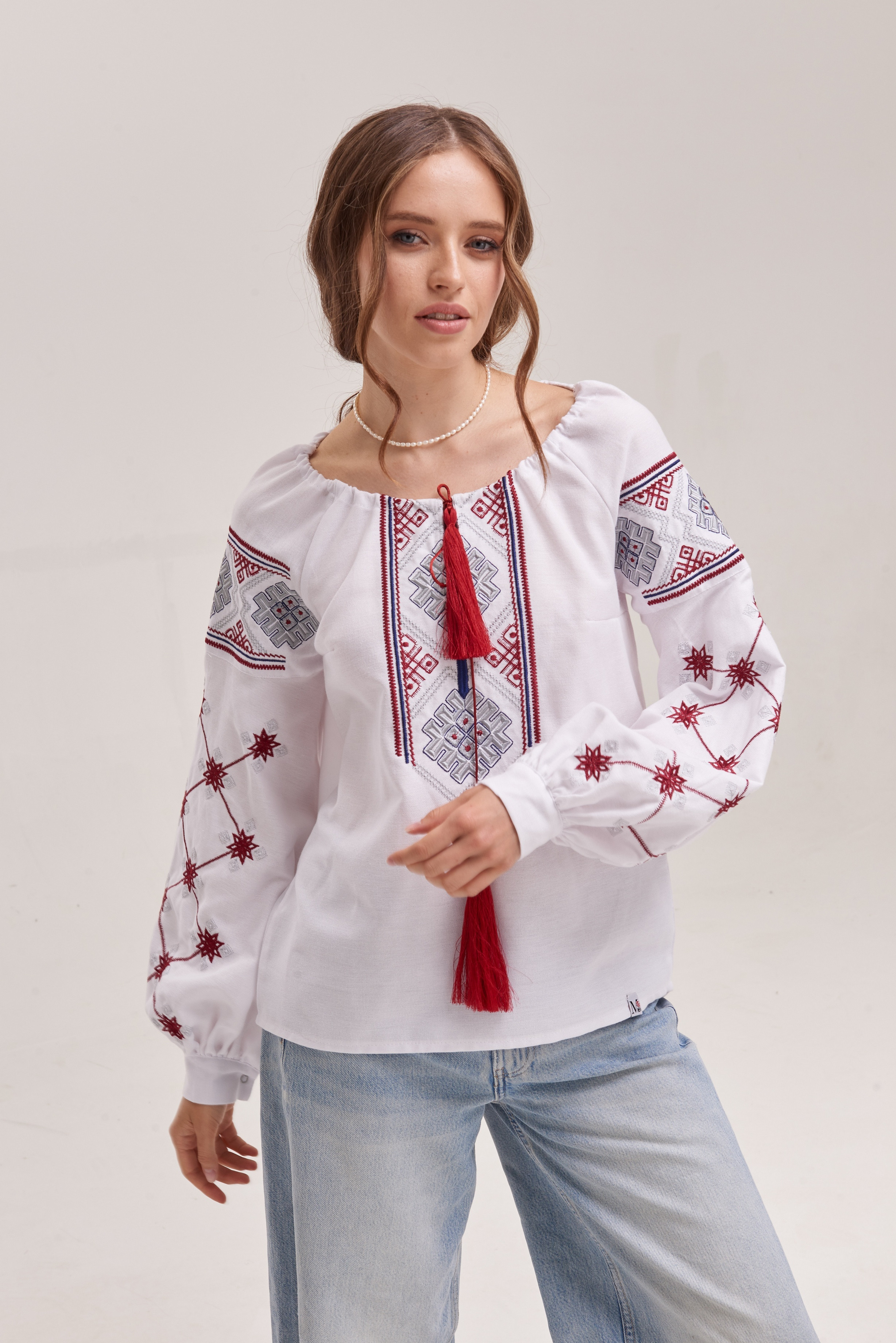 Жіноча вишиванка Софія